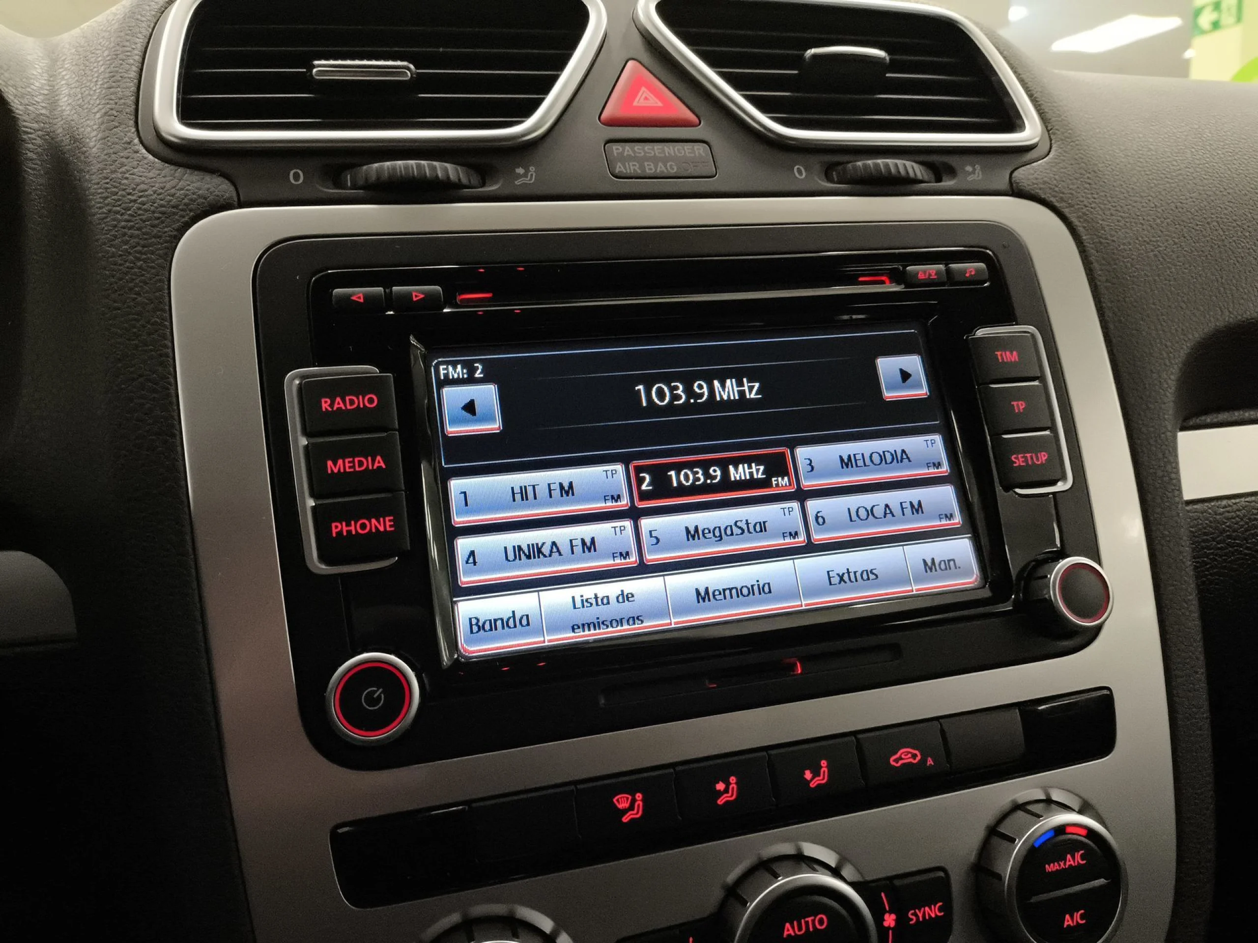 Volkswagen Scirocco by R-Line 1.4 TSI 90 kW (122 CV) - Foto 13