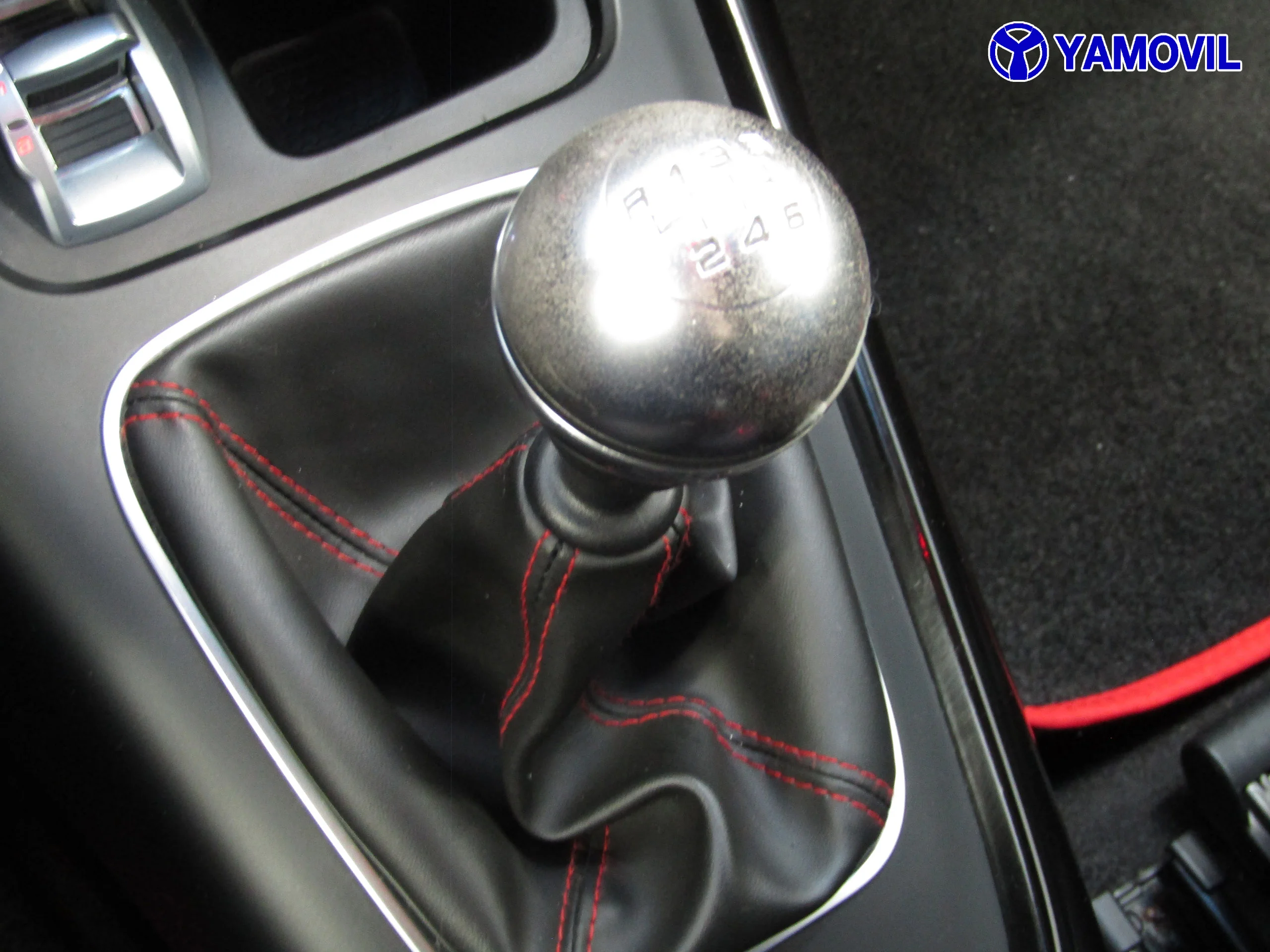 Alfa Romeo Giulietta 2.0 JTD DISTINCTIVE 5P - Foto 21