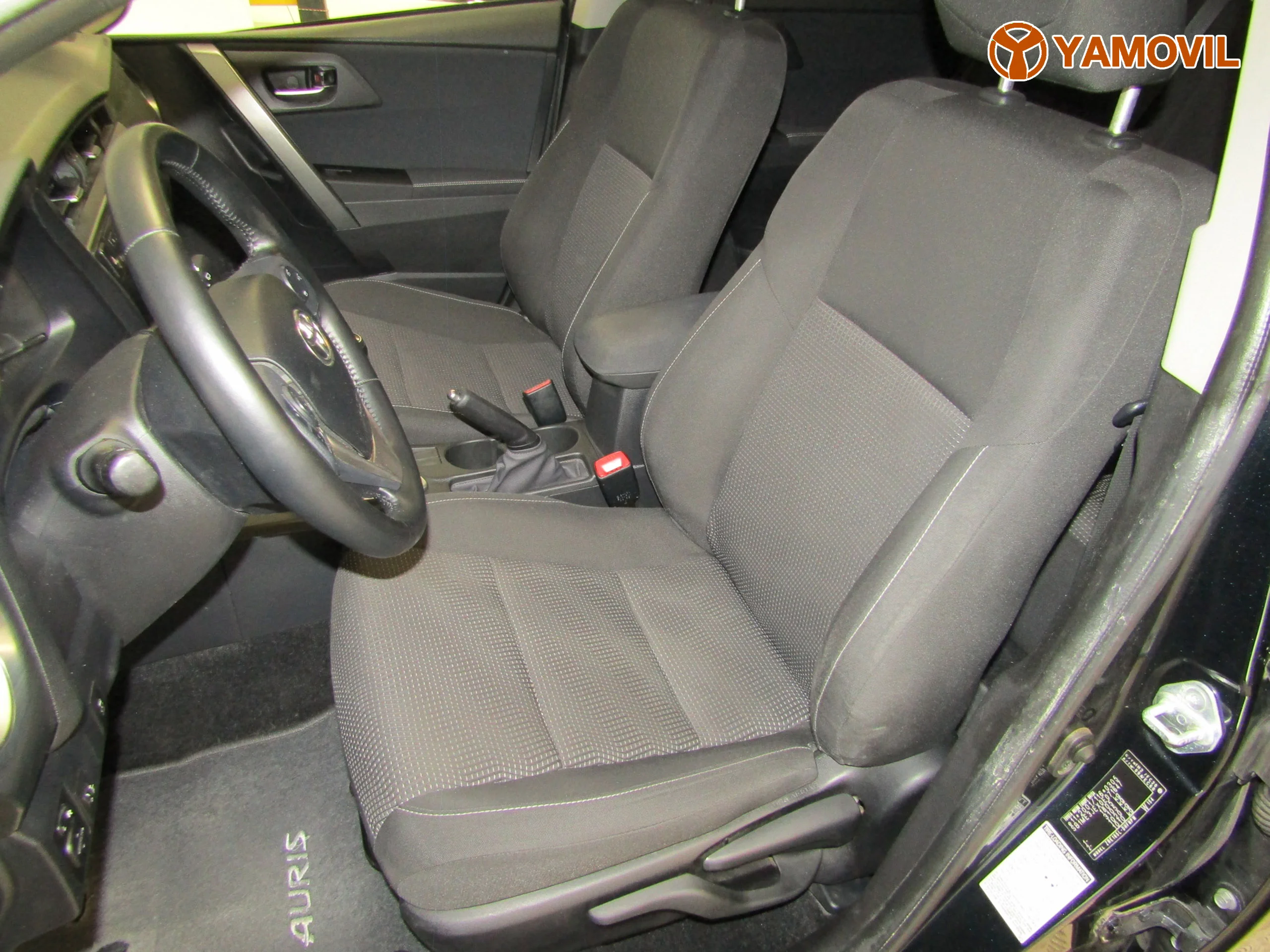 Toyota Auris 1.6 ACTIVE - Foto 13