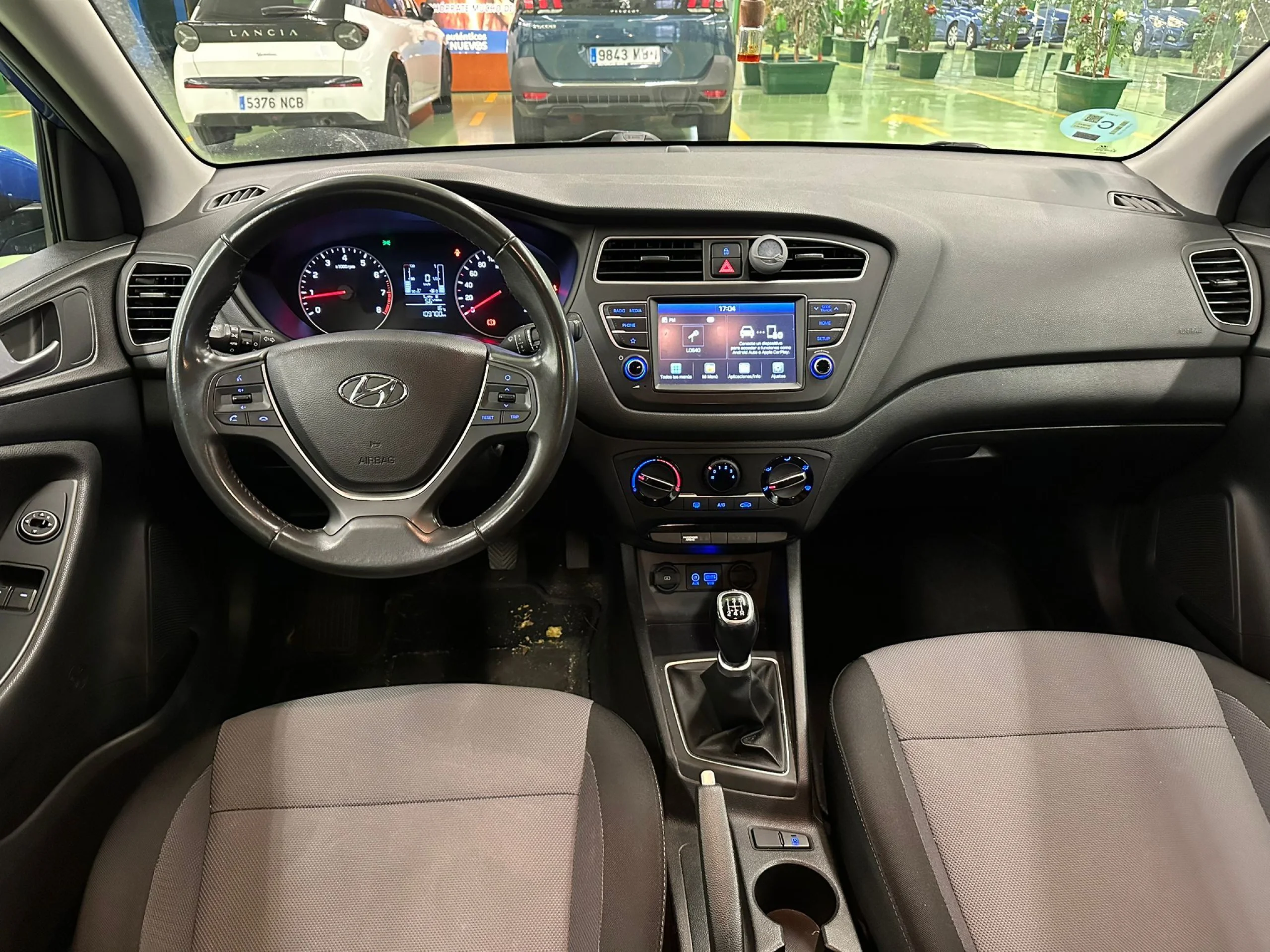 Hyundai I20 1.2 MPI Essence LE 55 kW (75 CV) - Foto 5