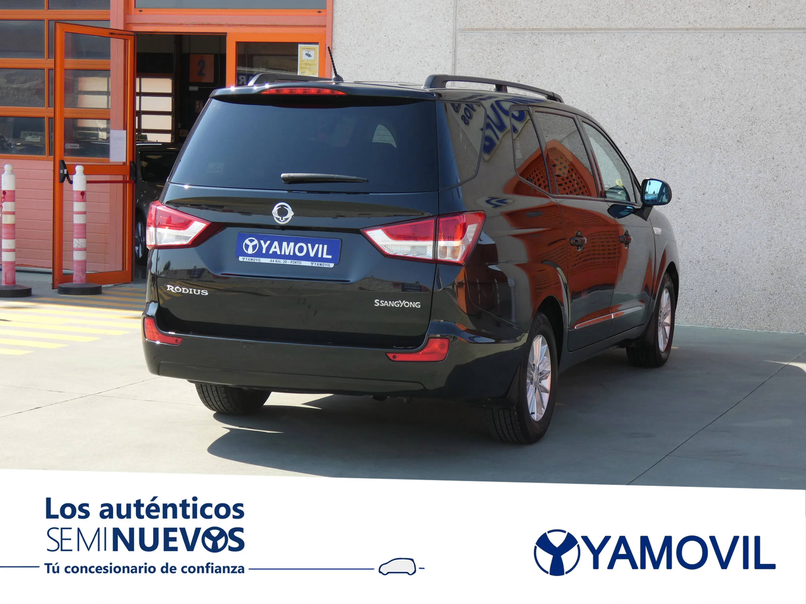 SsangYong Rodius 2.0 XDI PREMIUM 5P - Foto 4