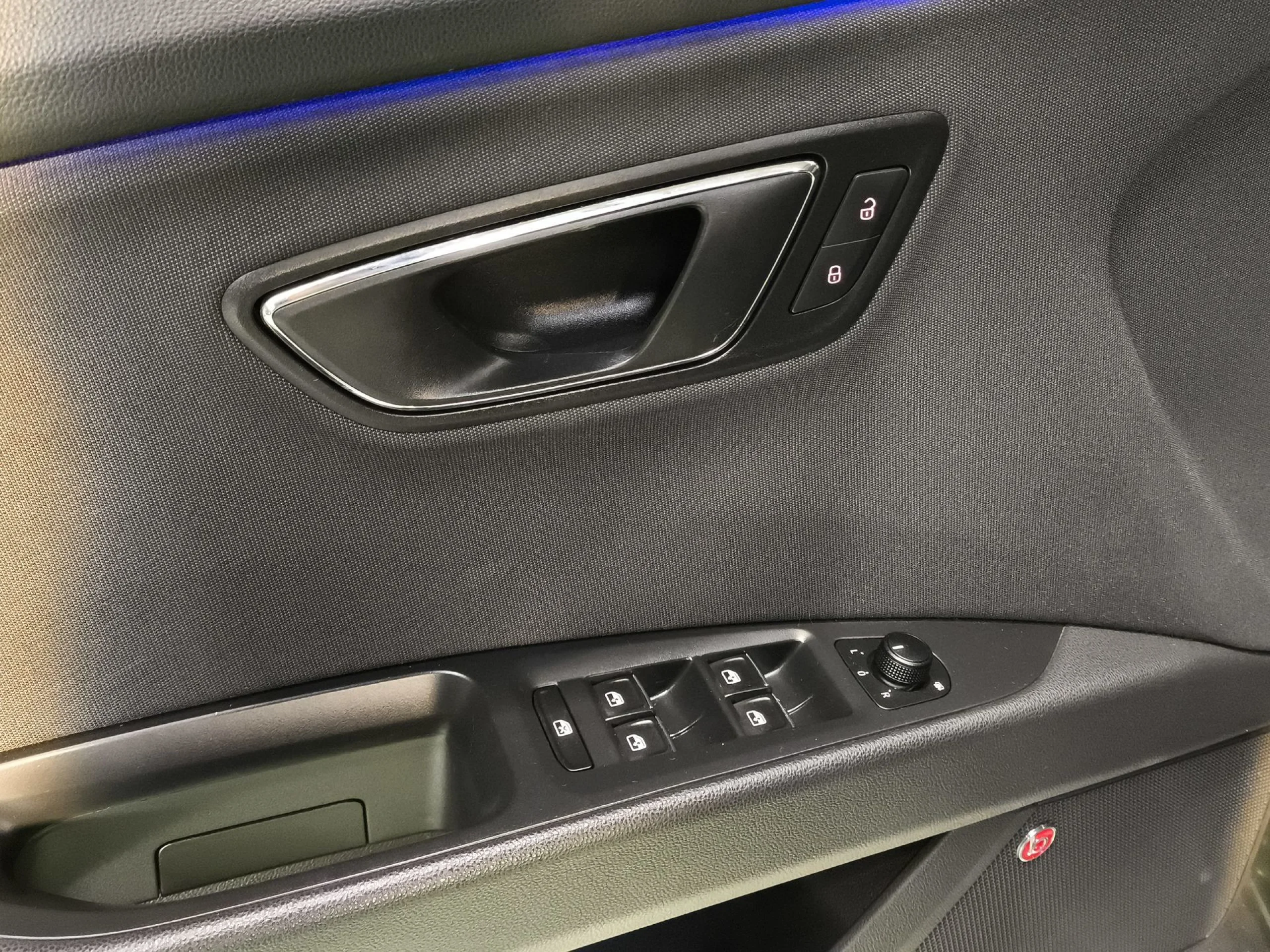 Seat León 1.5 TSI SANDS FR Edition 96 kW (130 CV) - Foto 10