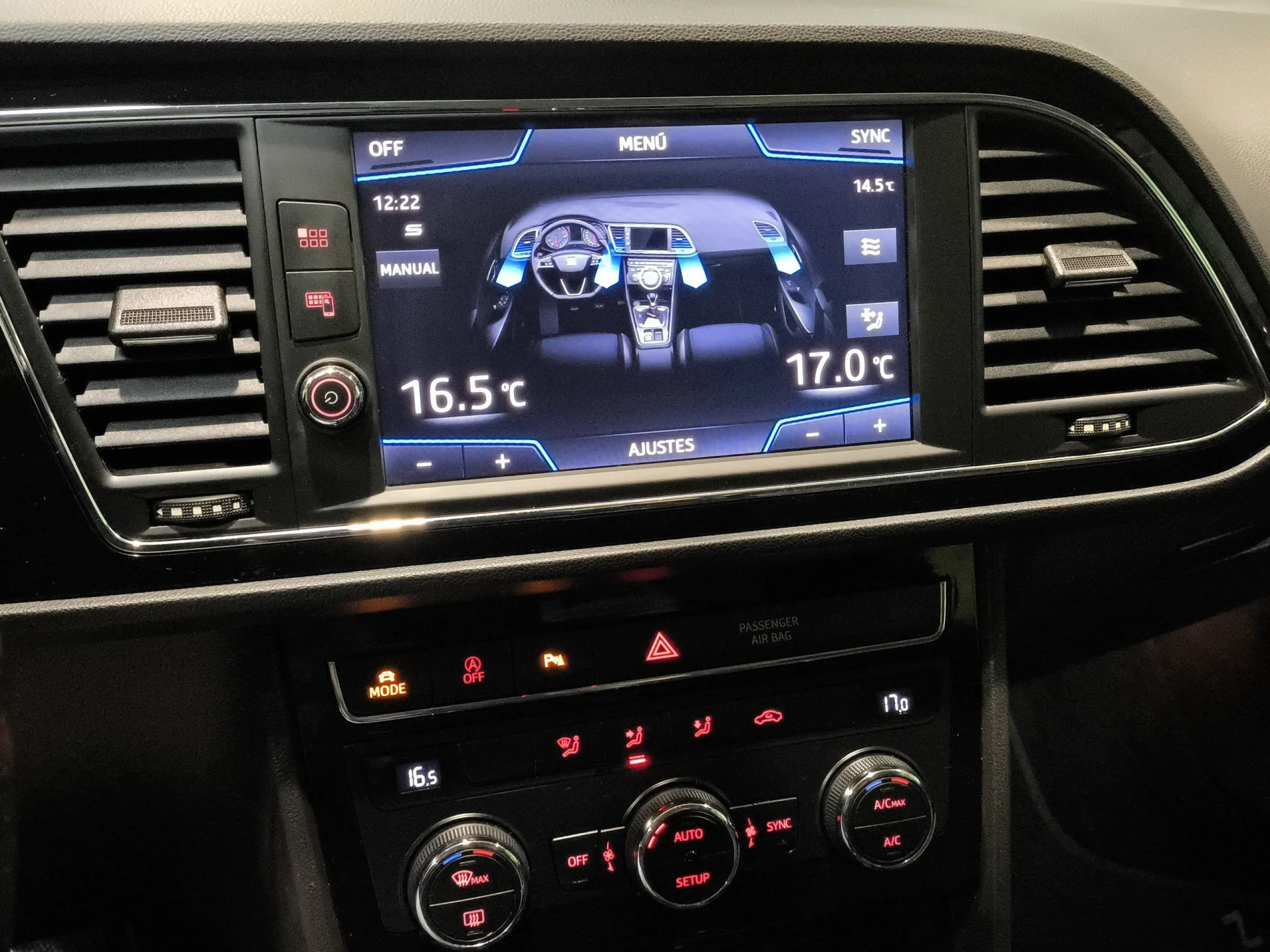 Seat León 1.5 TSI SANDS FR Edition 96 kW (130 CV) - Foto 15