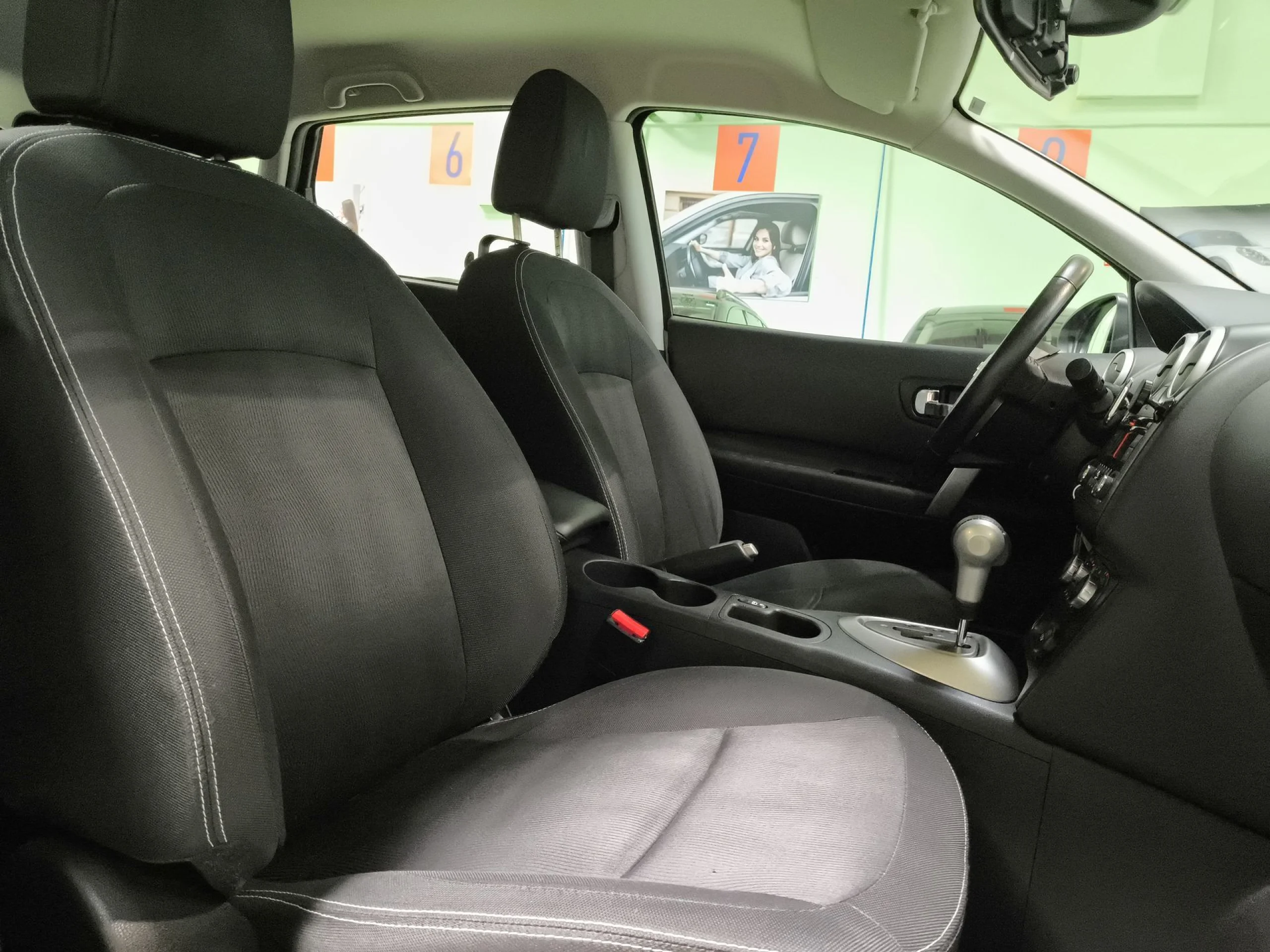 Nissan Qashqai 2.0 Acenta 4x2 CVT 103 kW (140 CV) - Foto 24