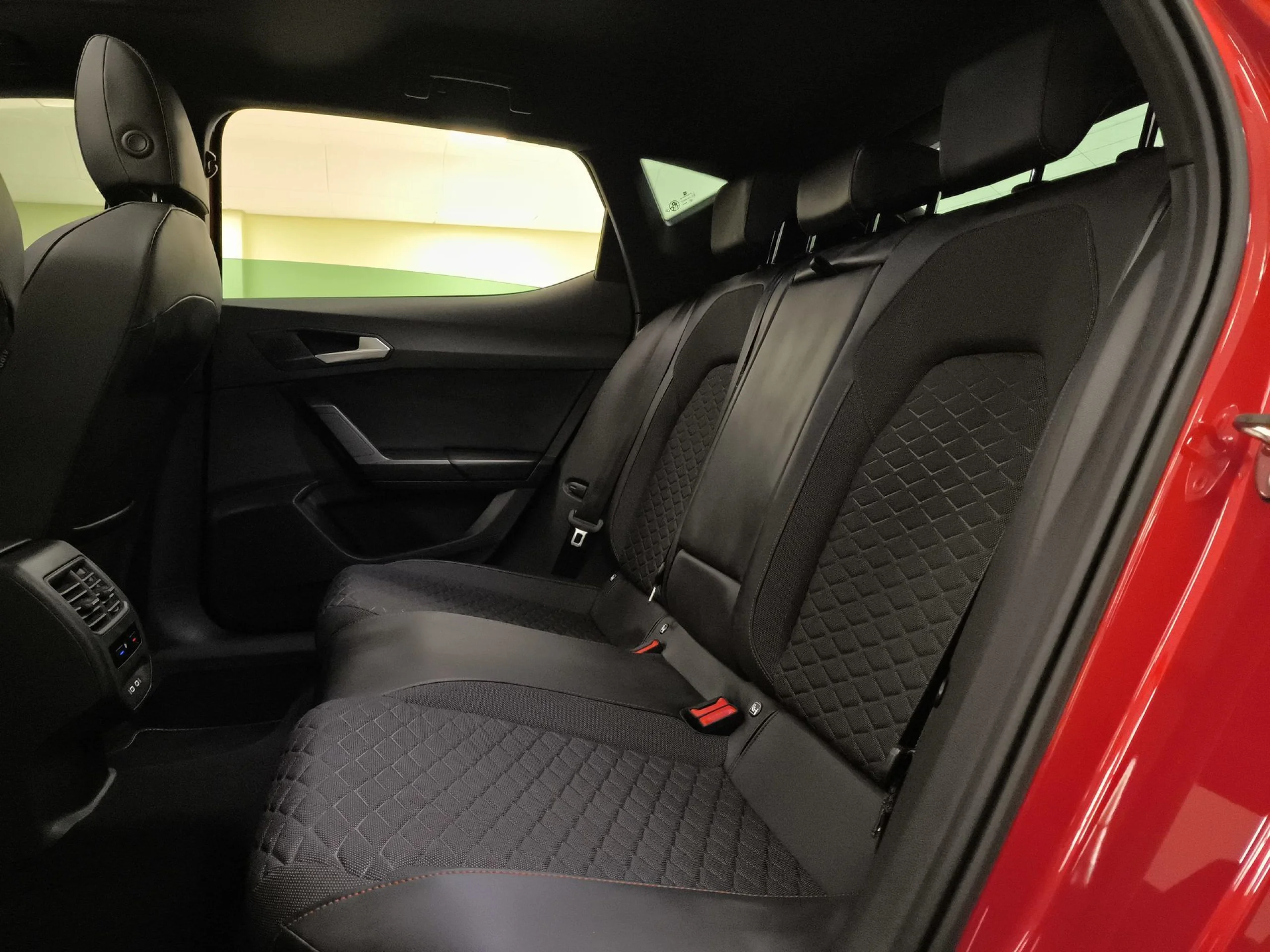 Seat León 1.5 eTSI SANDS FR Go XL DSG 110 kW (150 CV) - Foto 23