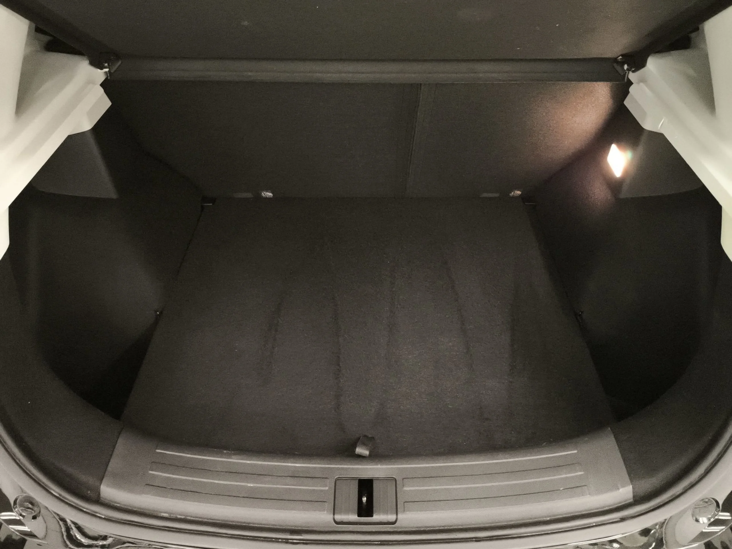 MG ZS 1.5 Comfort 78 kW (106 CV) - Foto 21