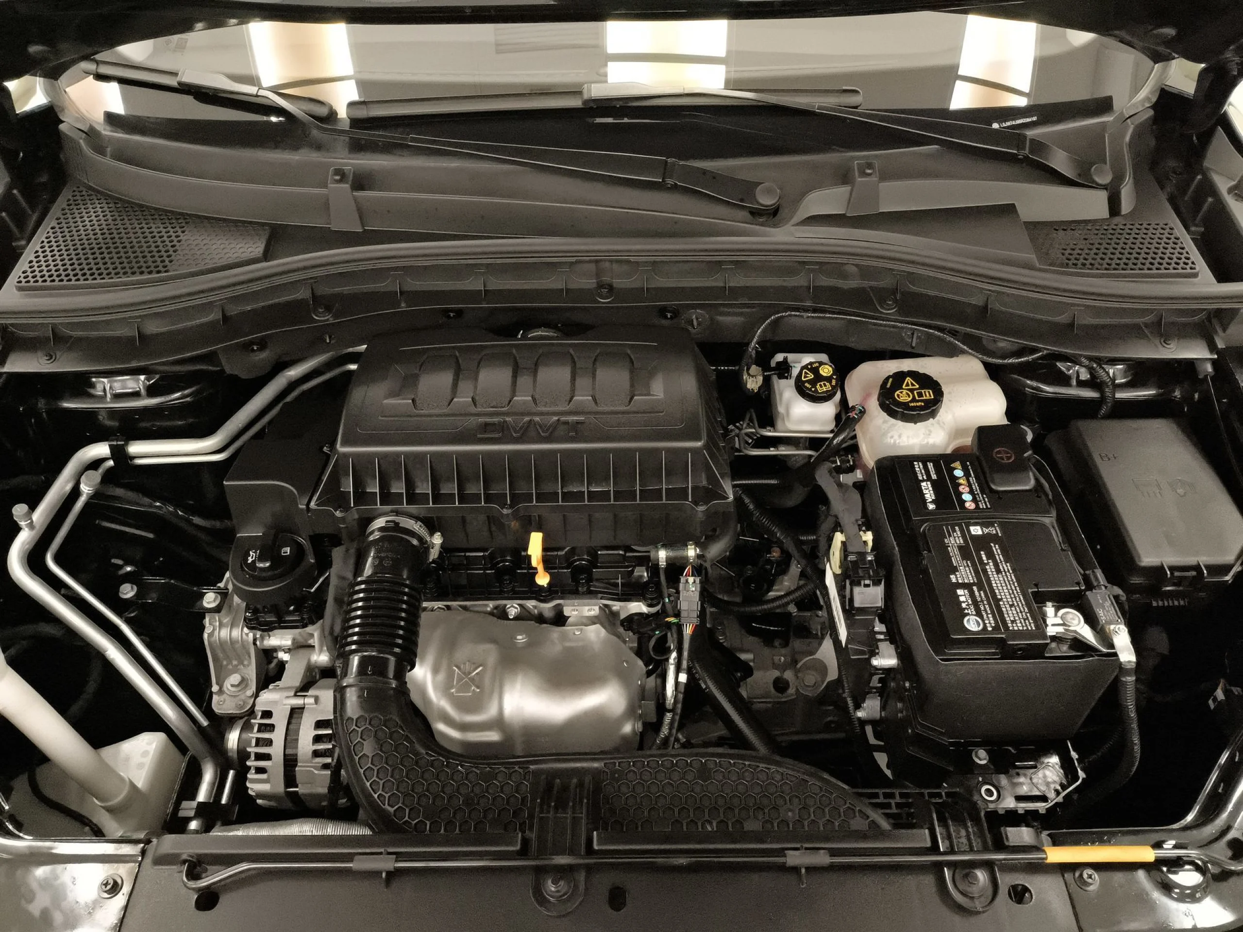 MG ZS 1.5 Comfort 78 kW (106 CV) - Foto 23