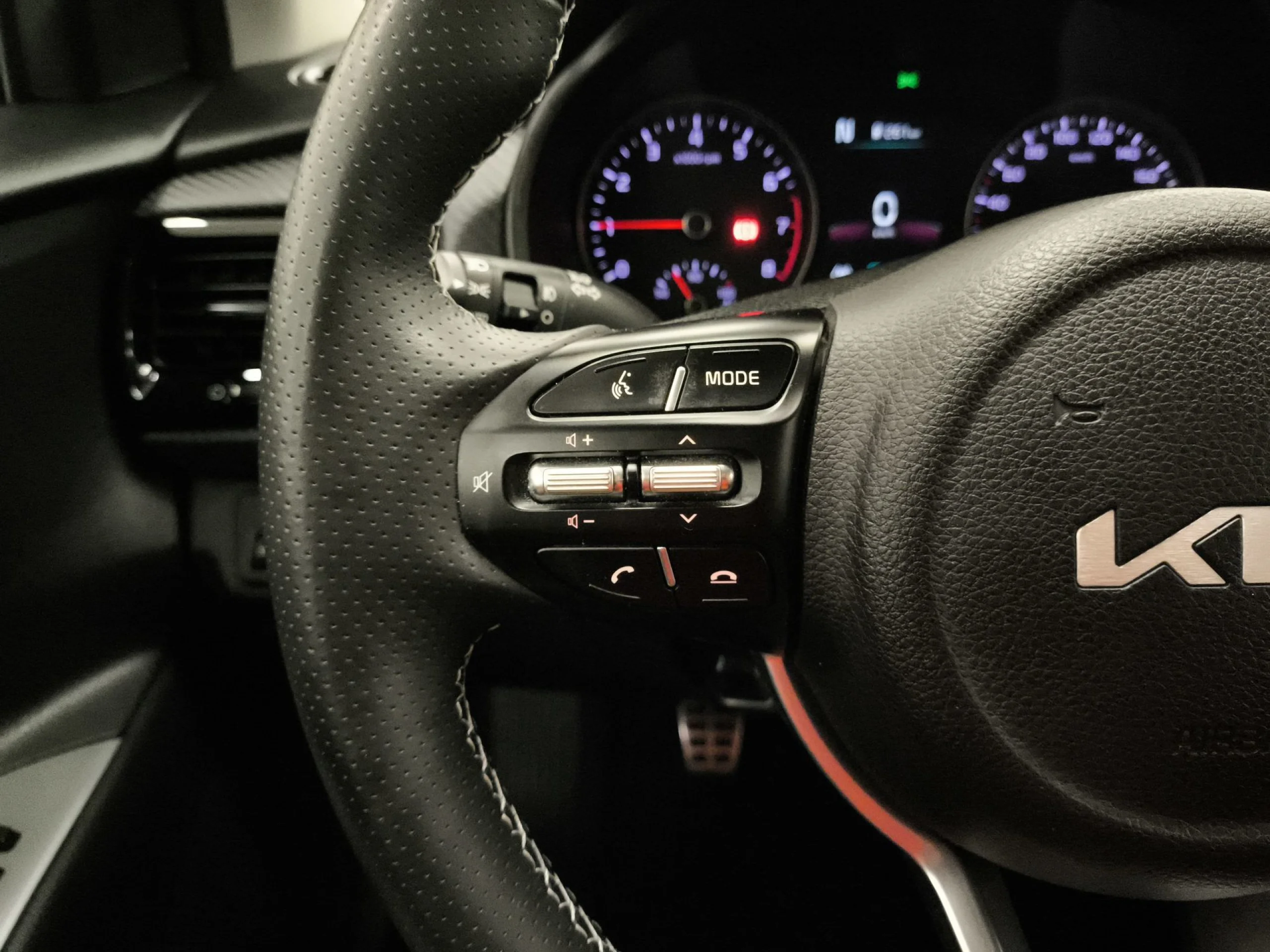 Kia Rio 1.0 T-GDi MHEV iMT GT Line 74 kW (100 CV) - Foto 15