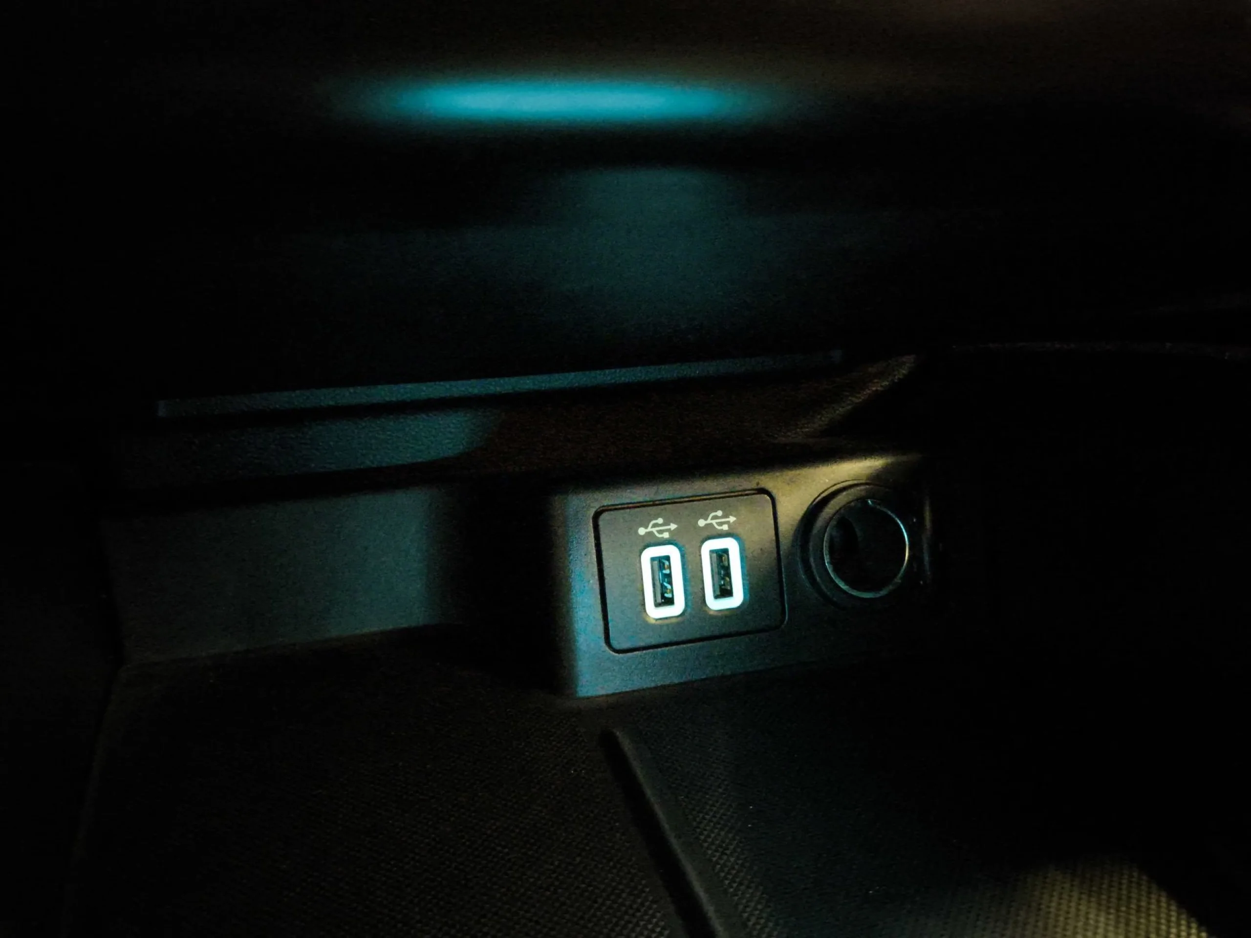 Ford Focus 1.0 Ecoboost MHEV ST-Line 92 kW (125 CV) - Foto 24