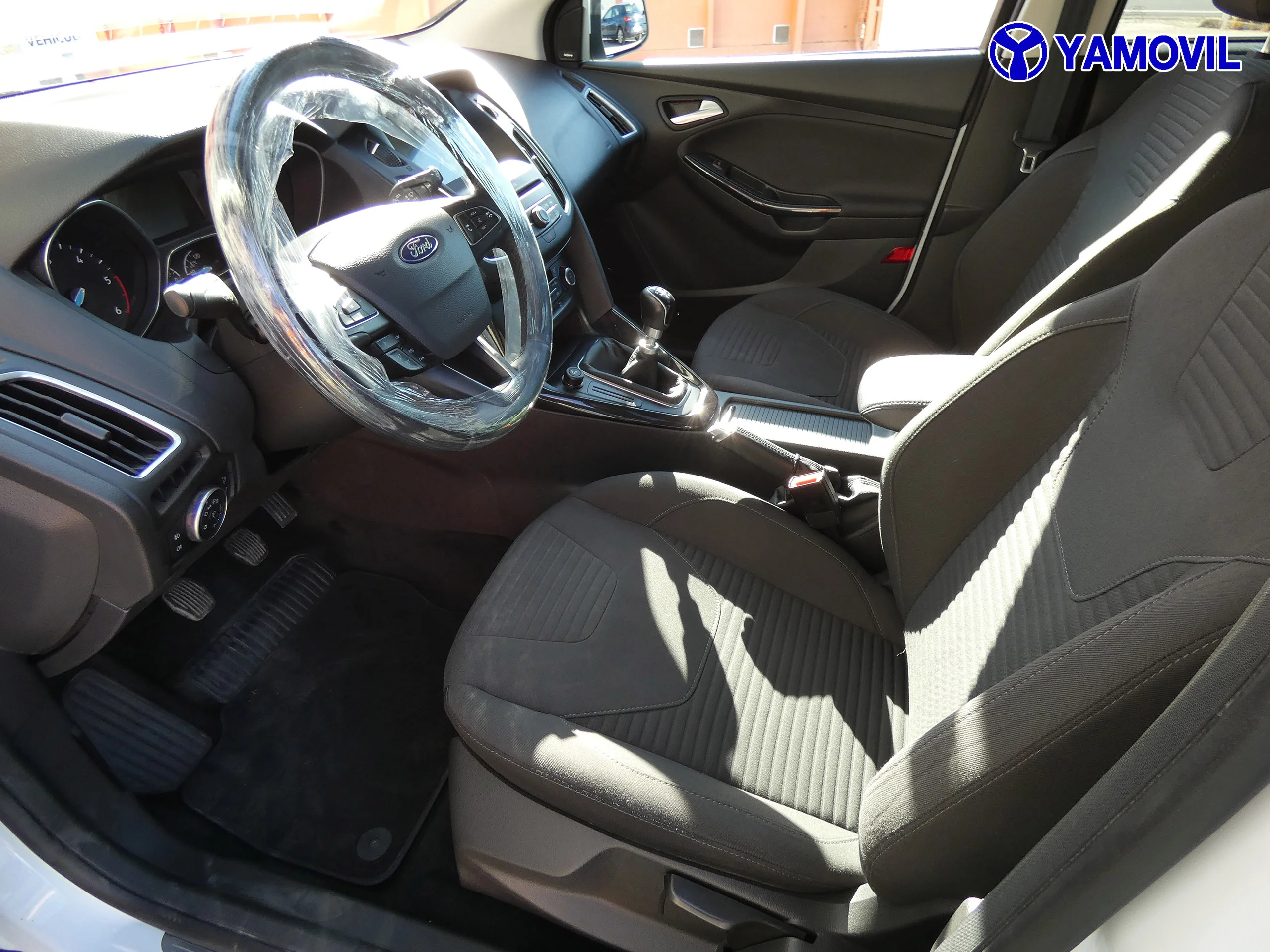 Ford Focus 1.5 TDCi TITANIUM 5P - Foto 14