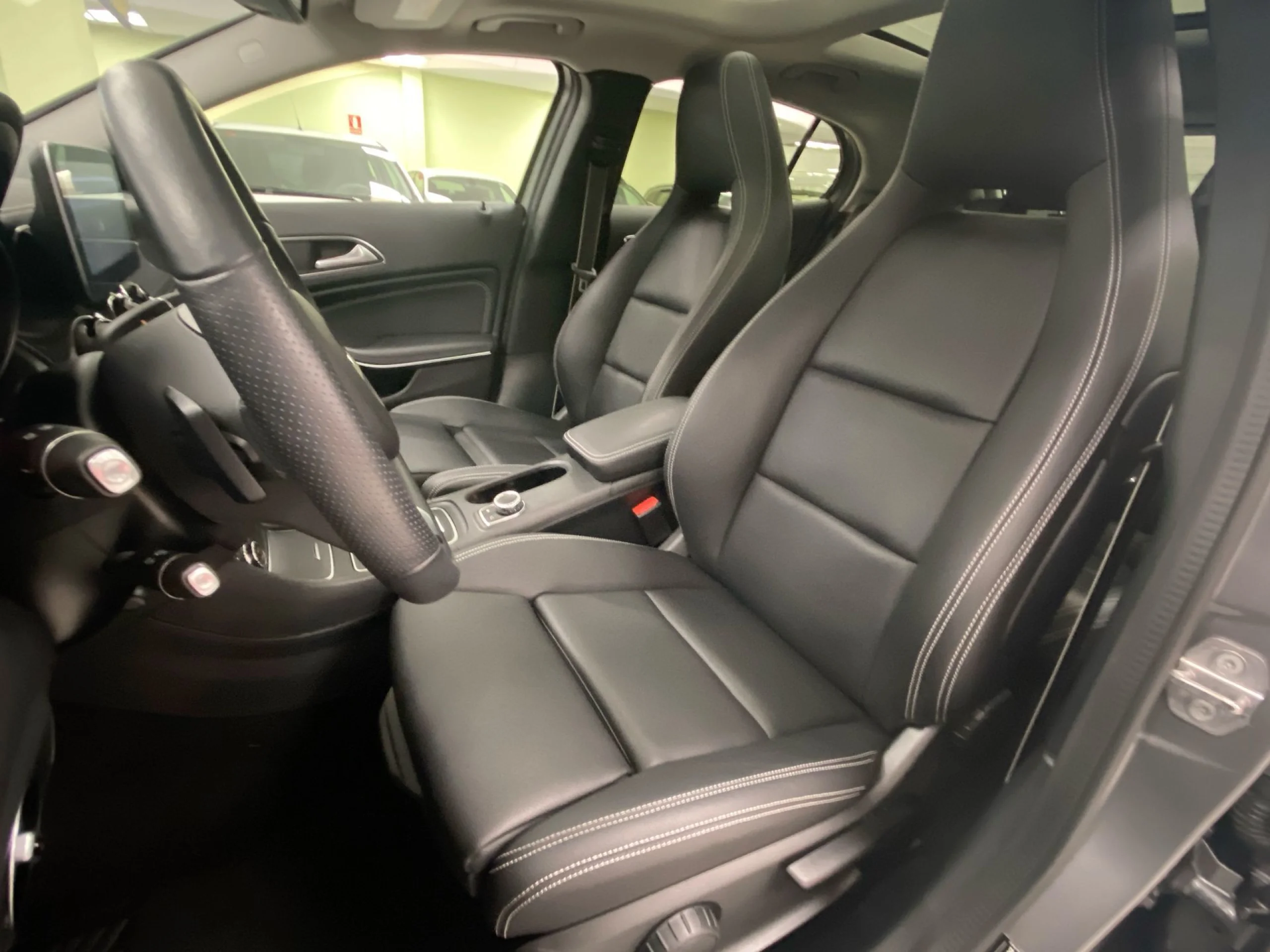 Mercedes-Benz Clase GLA GLA200 156CV EDITION AUT 5P. - Foto 8