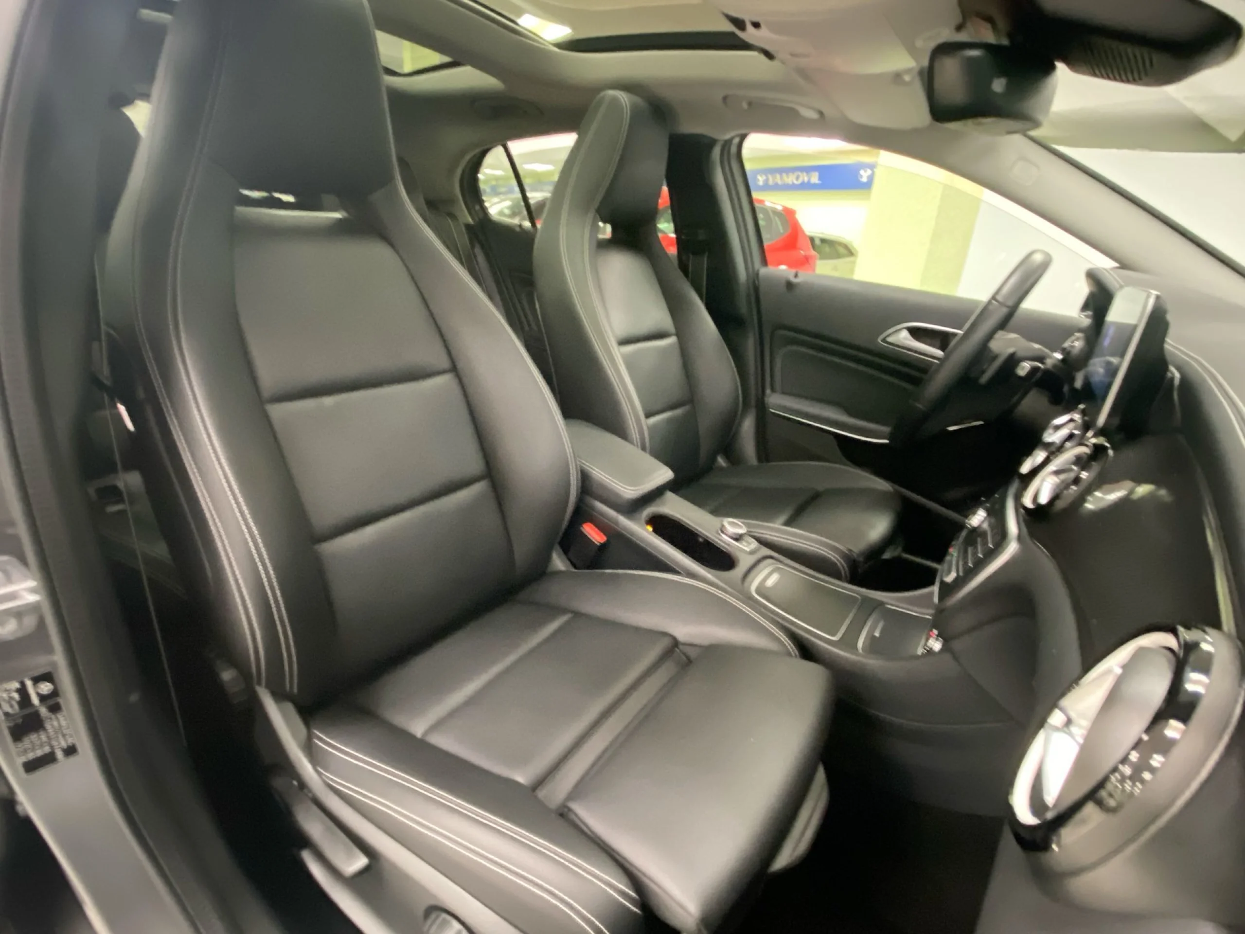 Mercedes-Benz Clase GLA GLA200 156CV EDITION AUT 5P. - Foto 22