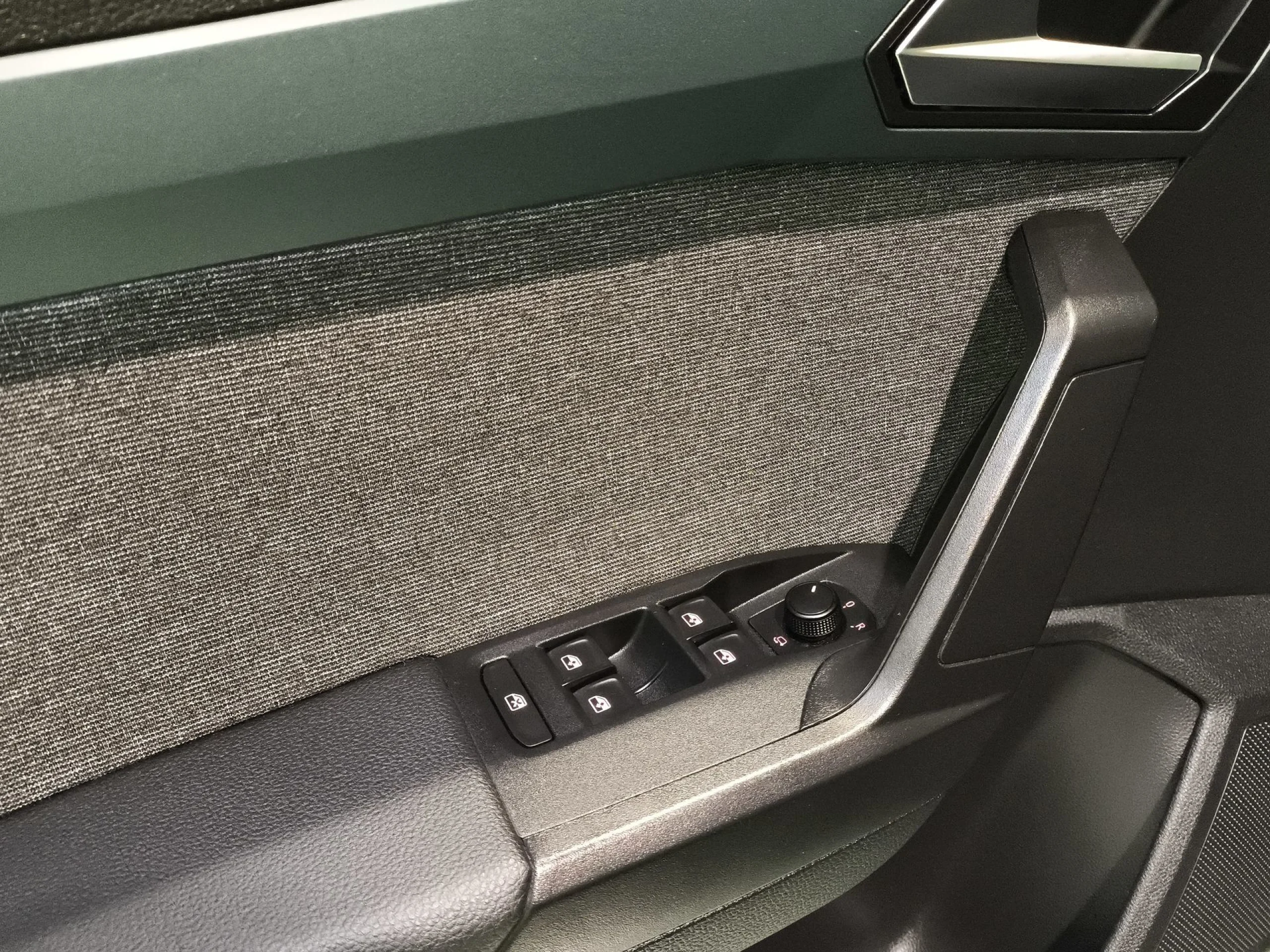 Seat Arona 1.0 TSI Xperience Plus 81 kW (110 CV) - Foto 10