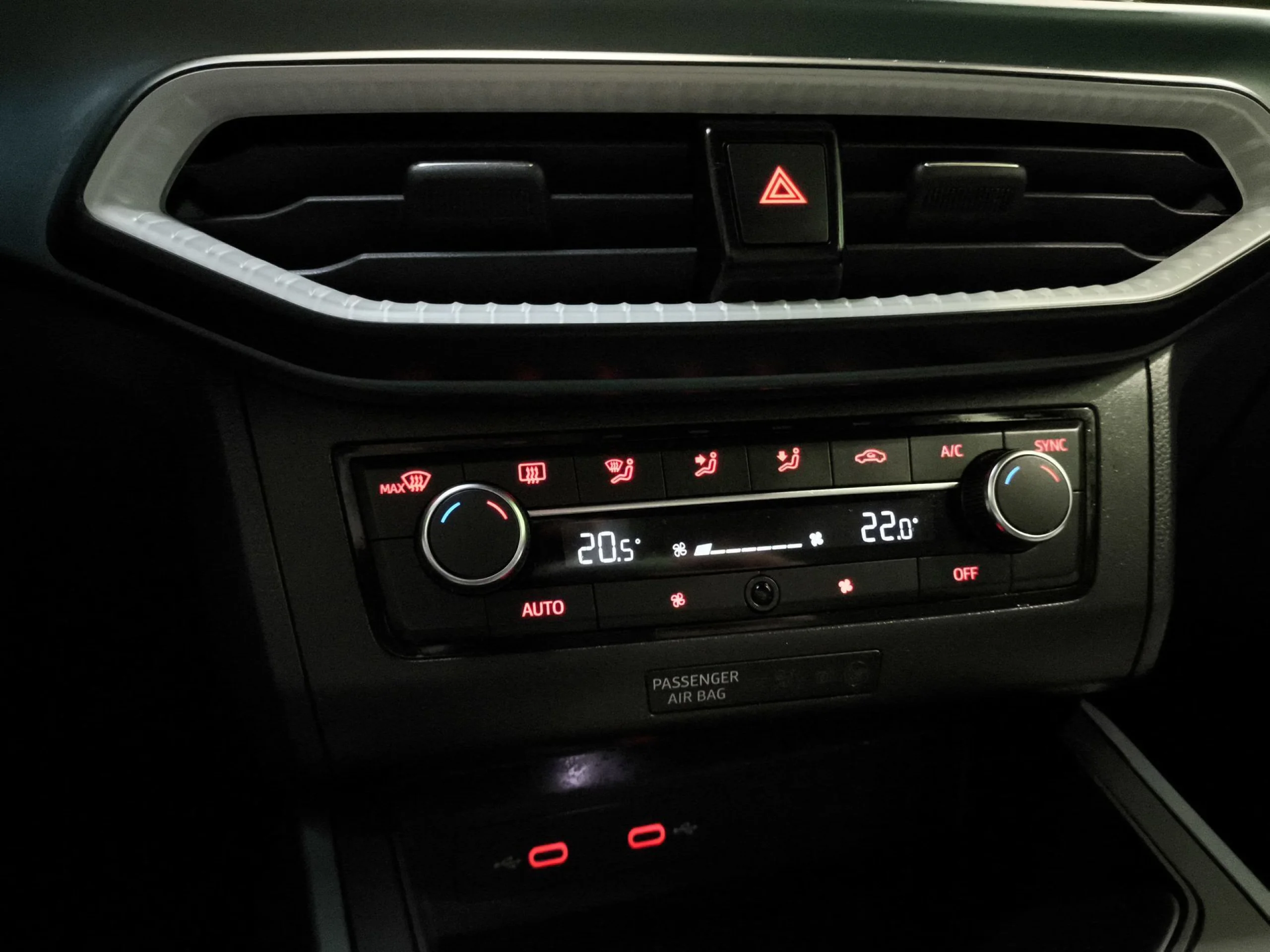 Seat Arona 1.0 TSI Xperience Plus 81 kW (110 CV) - Foto 16