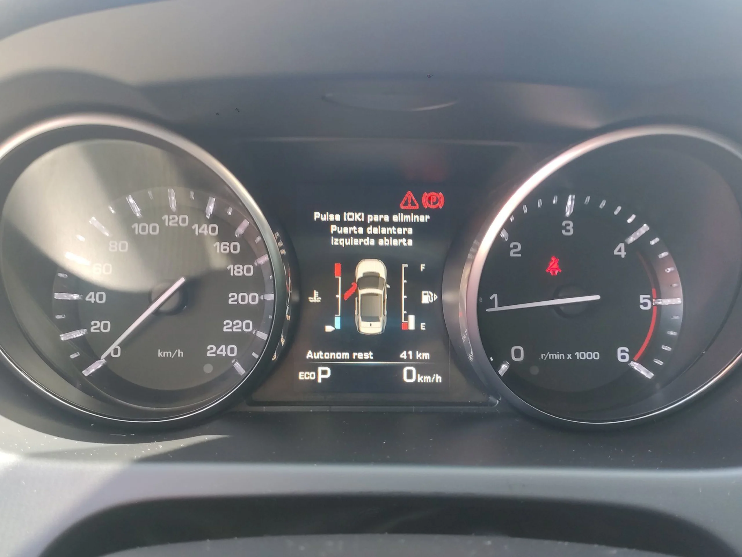 Land Rover Discovery sport 2.0L TD4 HSE 4x4 132 kW (180 CV) - Foto 6