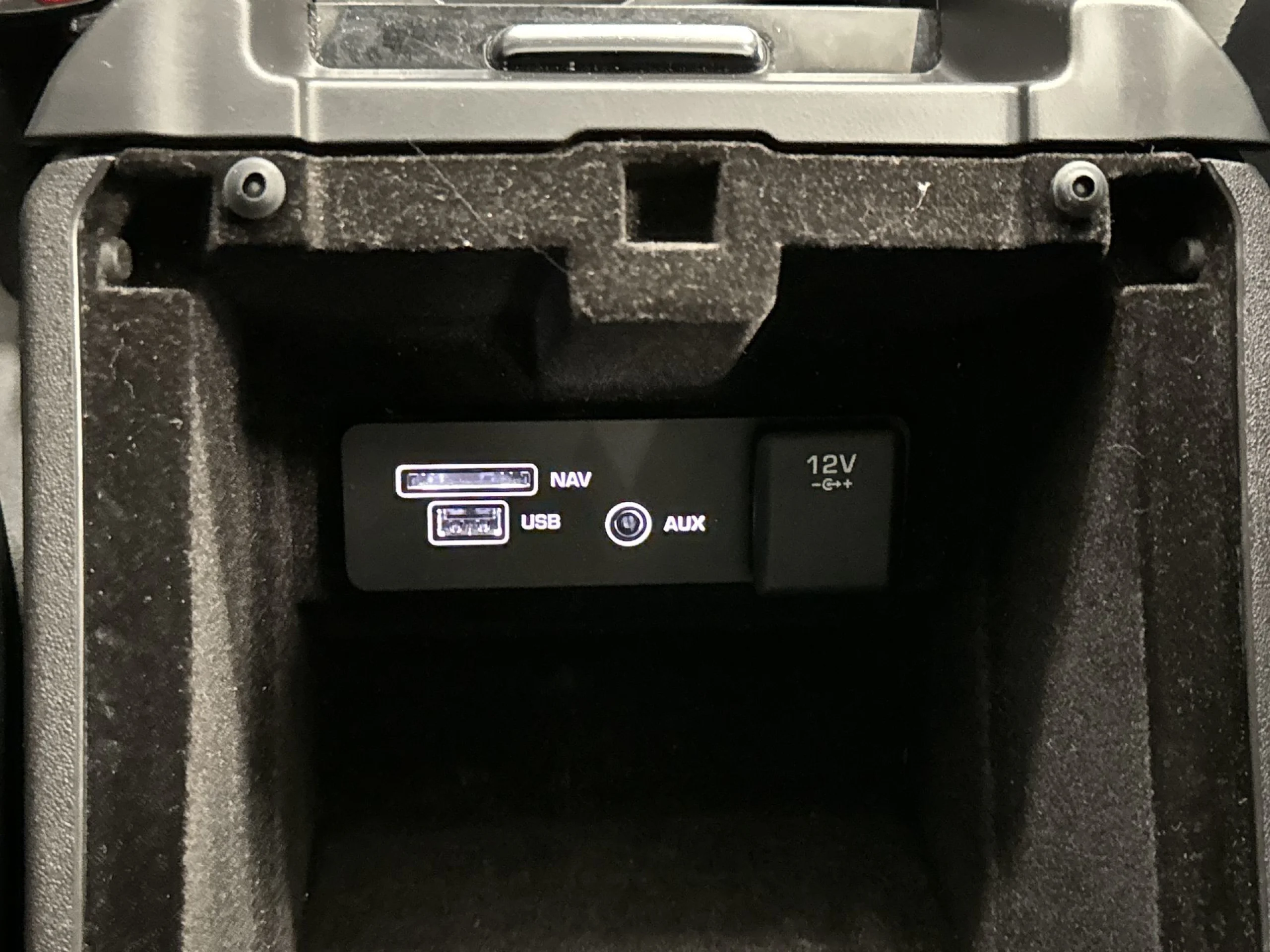 Land Rover Discovery sport 2.0L TD4 HSE 4x4 132 kW (180 CV) - Foto 20