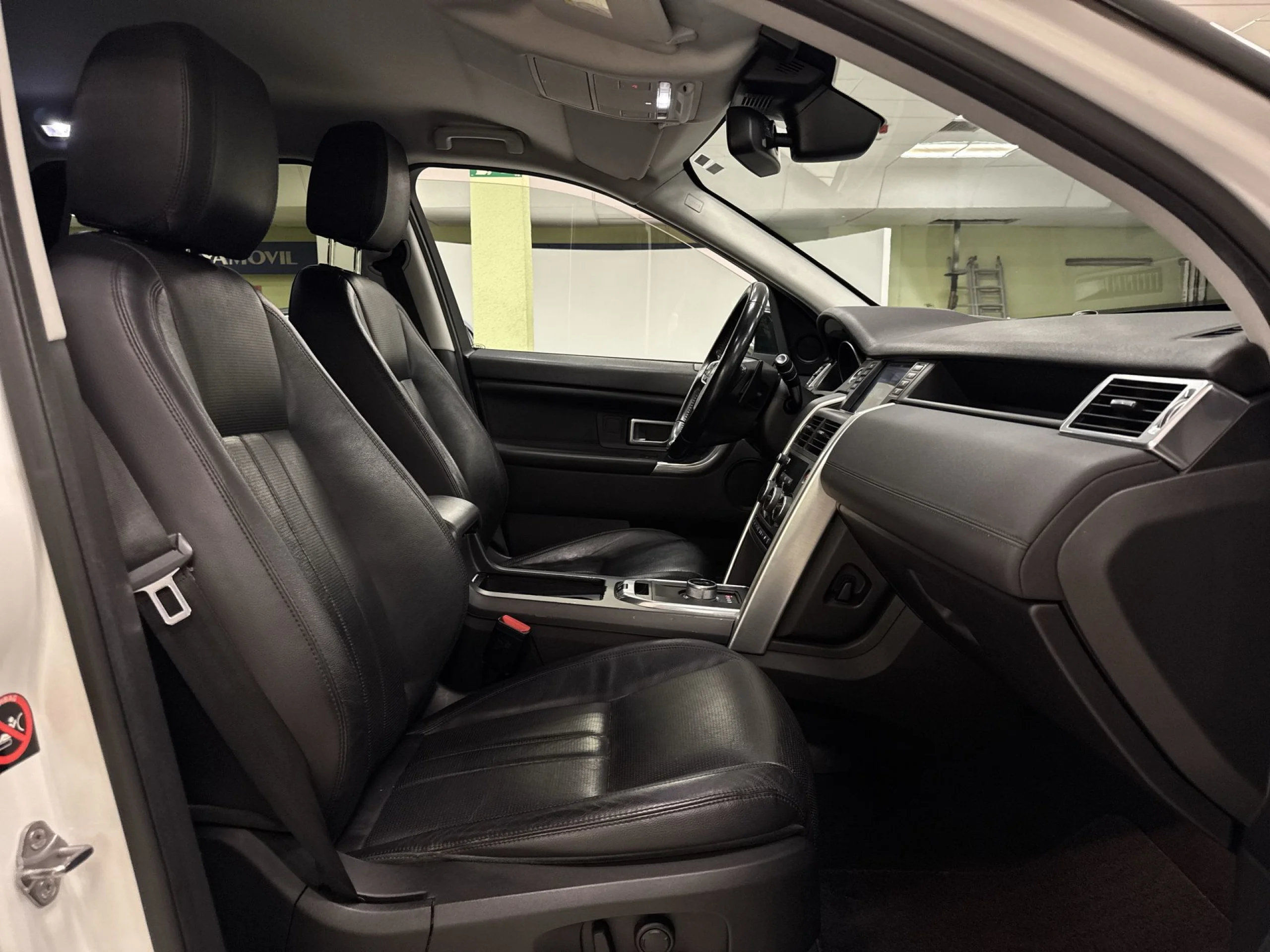 Land Rover Discovery sport 2.0L TD4 HSE 4x4 132 kW (180 CV) - Foto 24