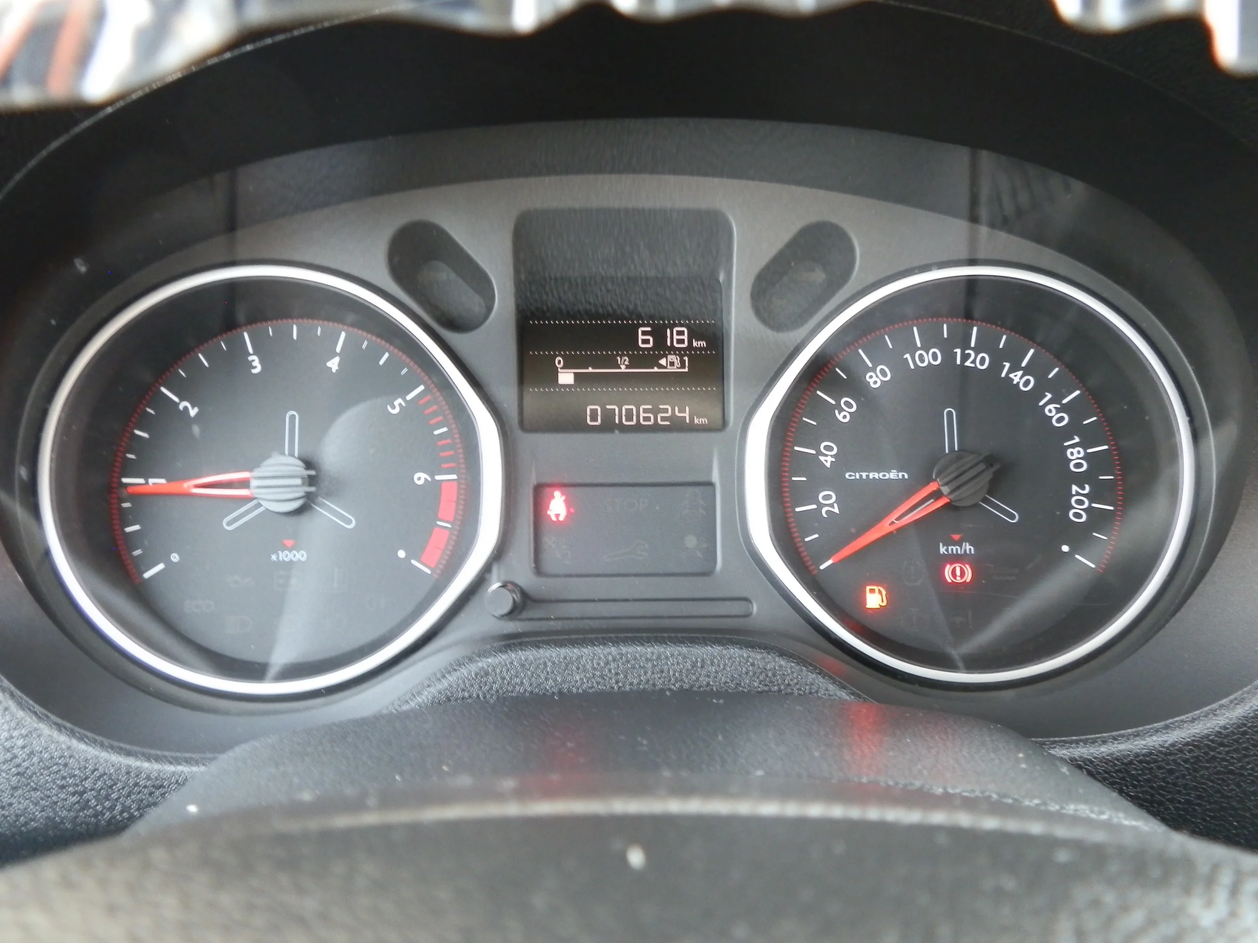 Citroen C-Elysee 1.2 PURETECH SHINE 4P - Foto 20