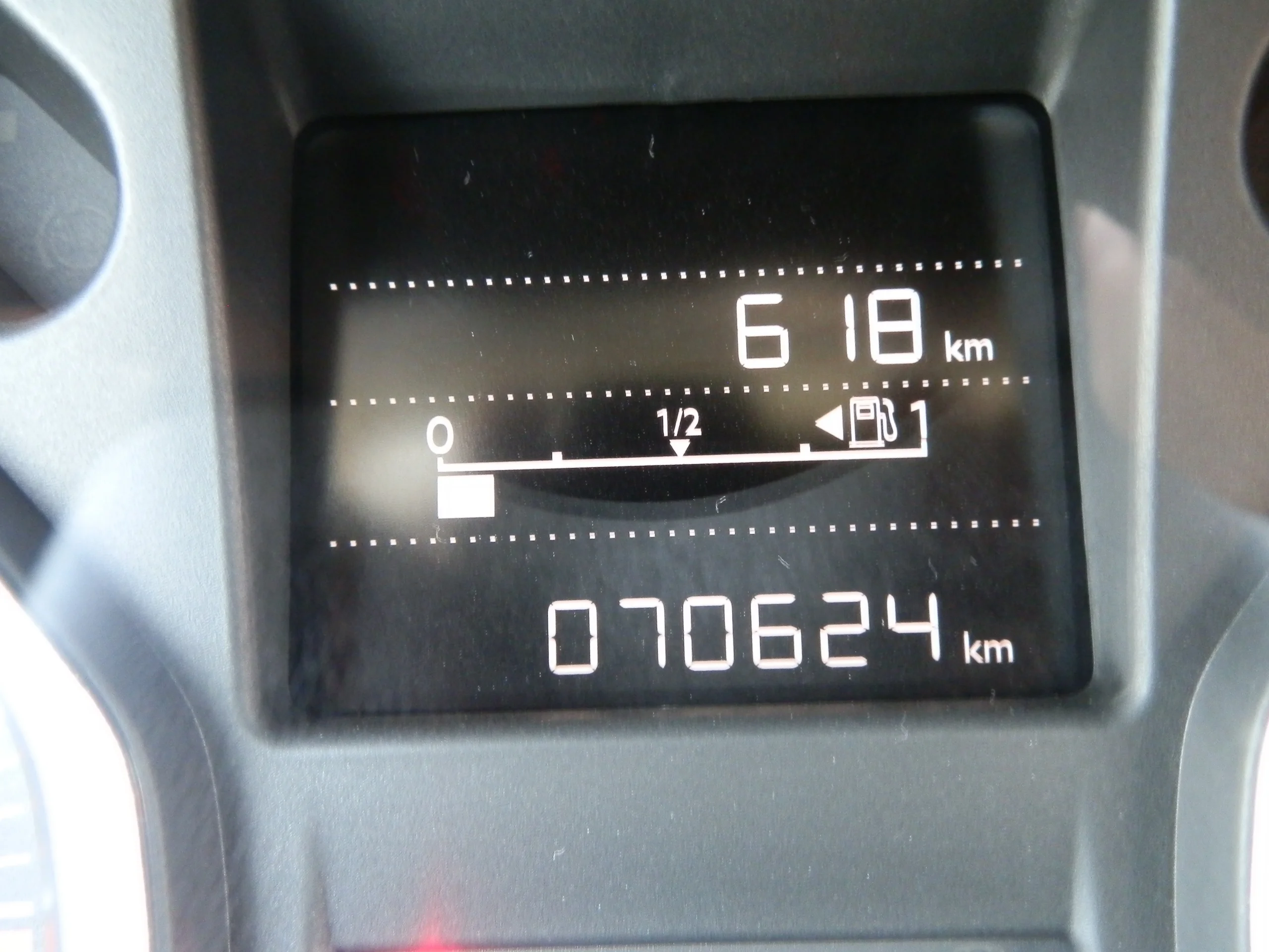 Citroen C-Elysee 1.2 PURETECH SHINE 4P - Foto 22