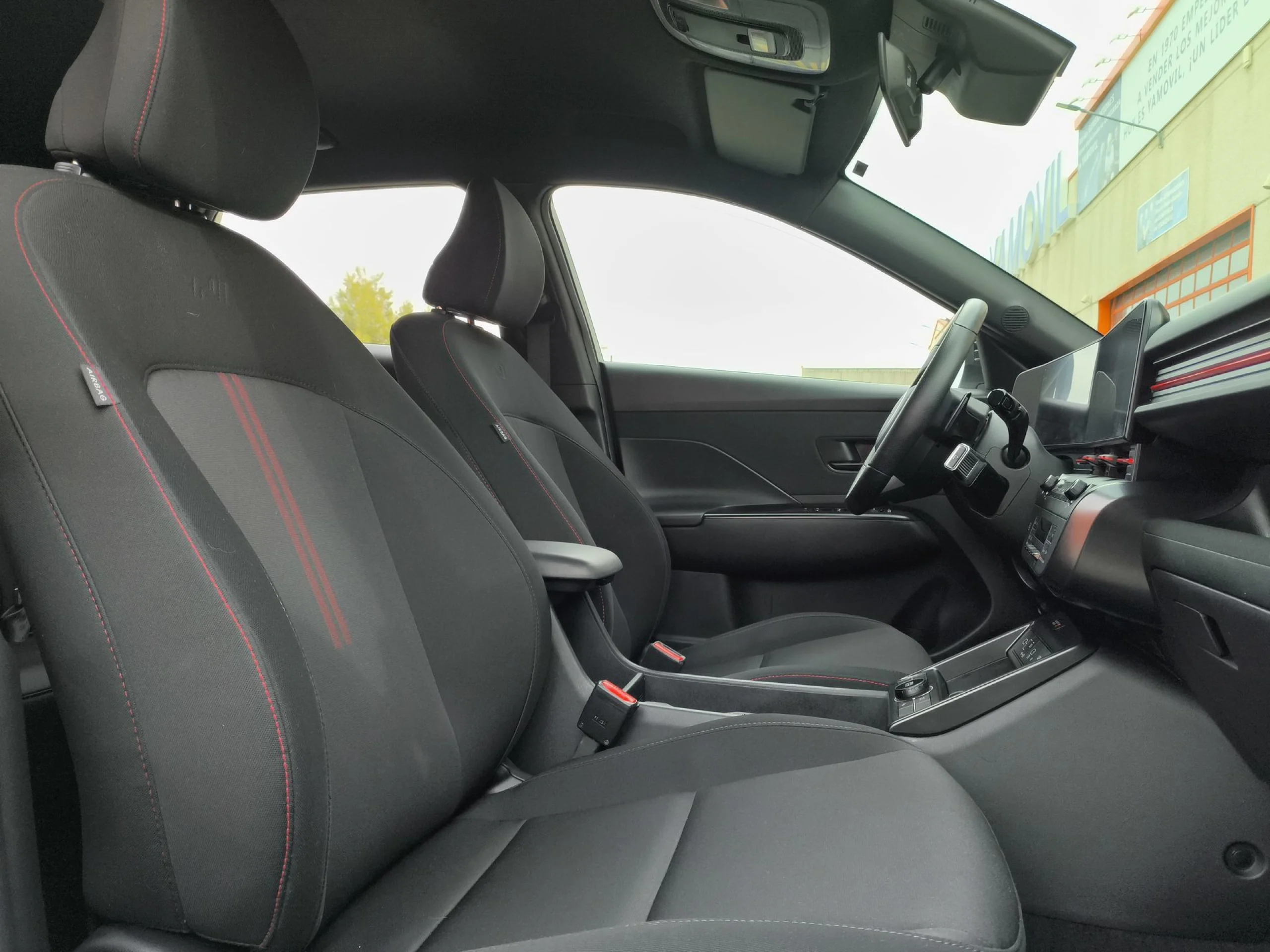 Hyundai Kona 1.6 GDI HEV N Line DCT 104 kW (141 CV) - Foto 25