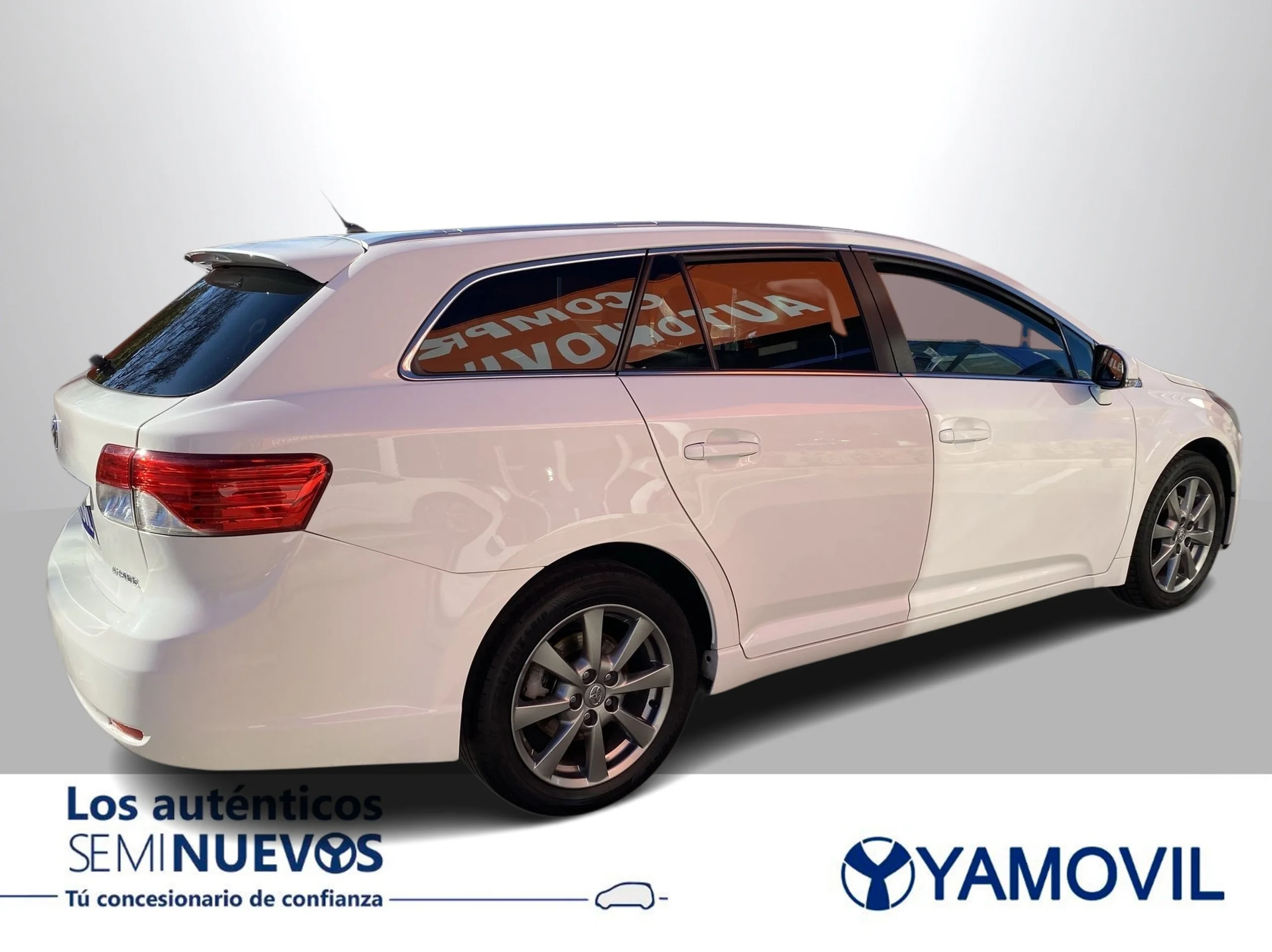 Toyota Avensis 120D Cross Sport Advance 91 kW (124 CV) - Foto 6