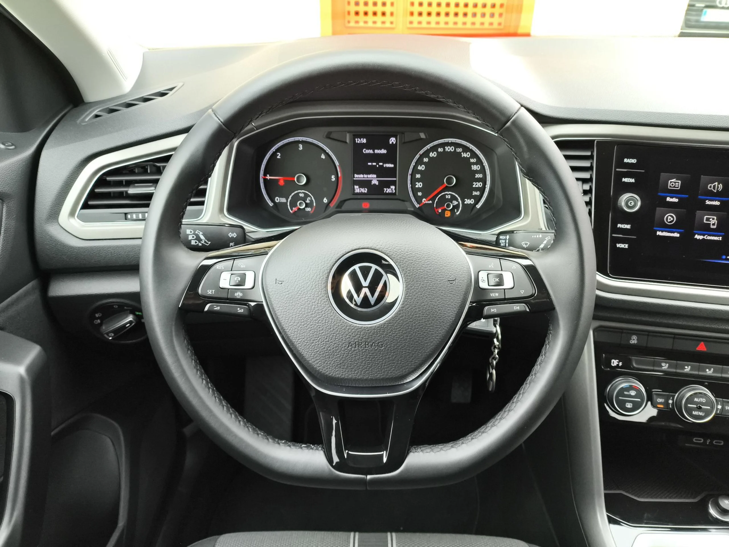 Volkswagen T-Roc Advance R-Line 2.0 TDI 85 kW (115 CV) - Foto 11