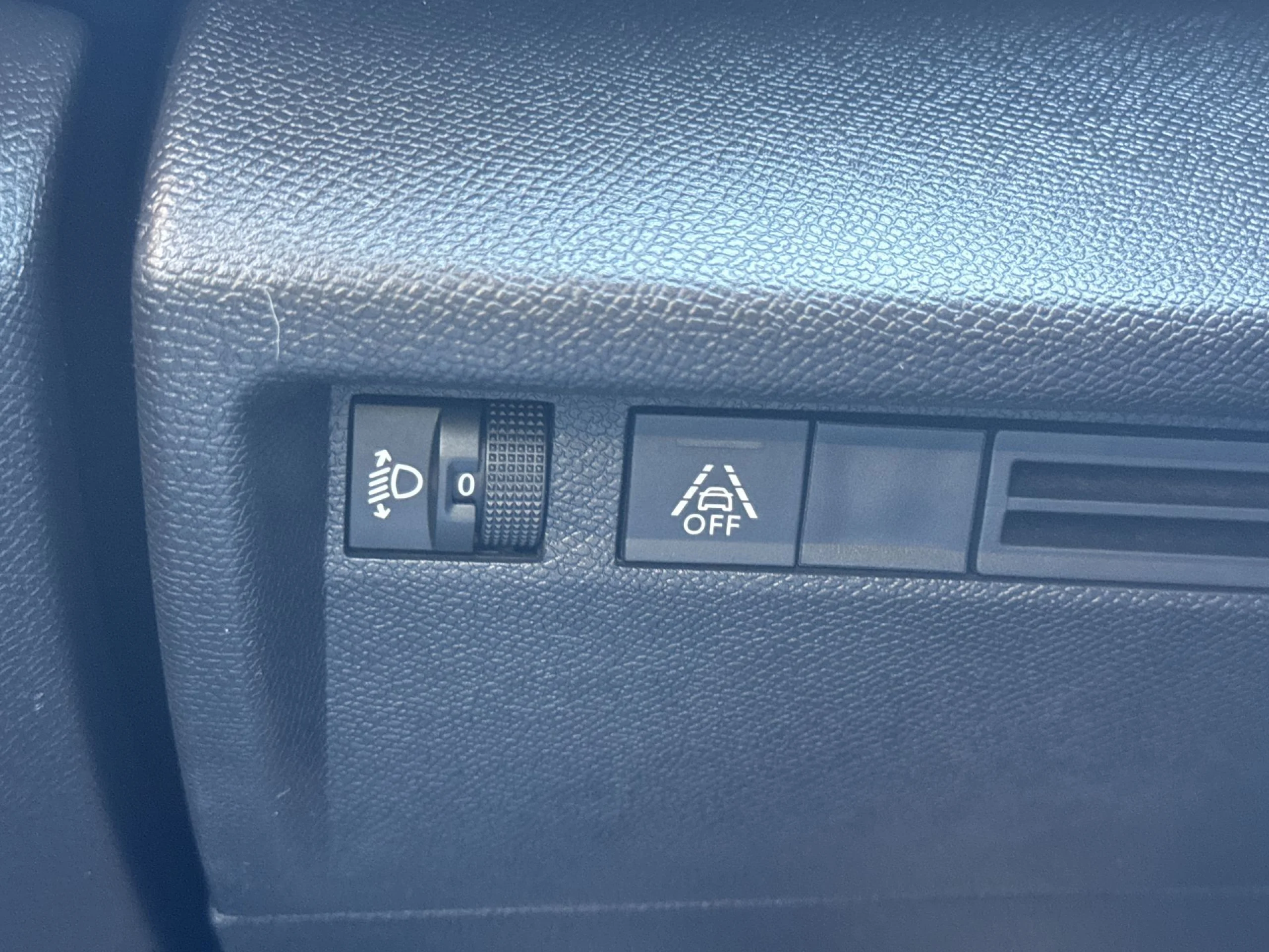 Citroen C4 PureTech 130 SANDS 6v Feel Pack 96 kW (130 CV) - Foto 12