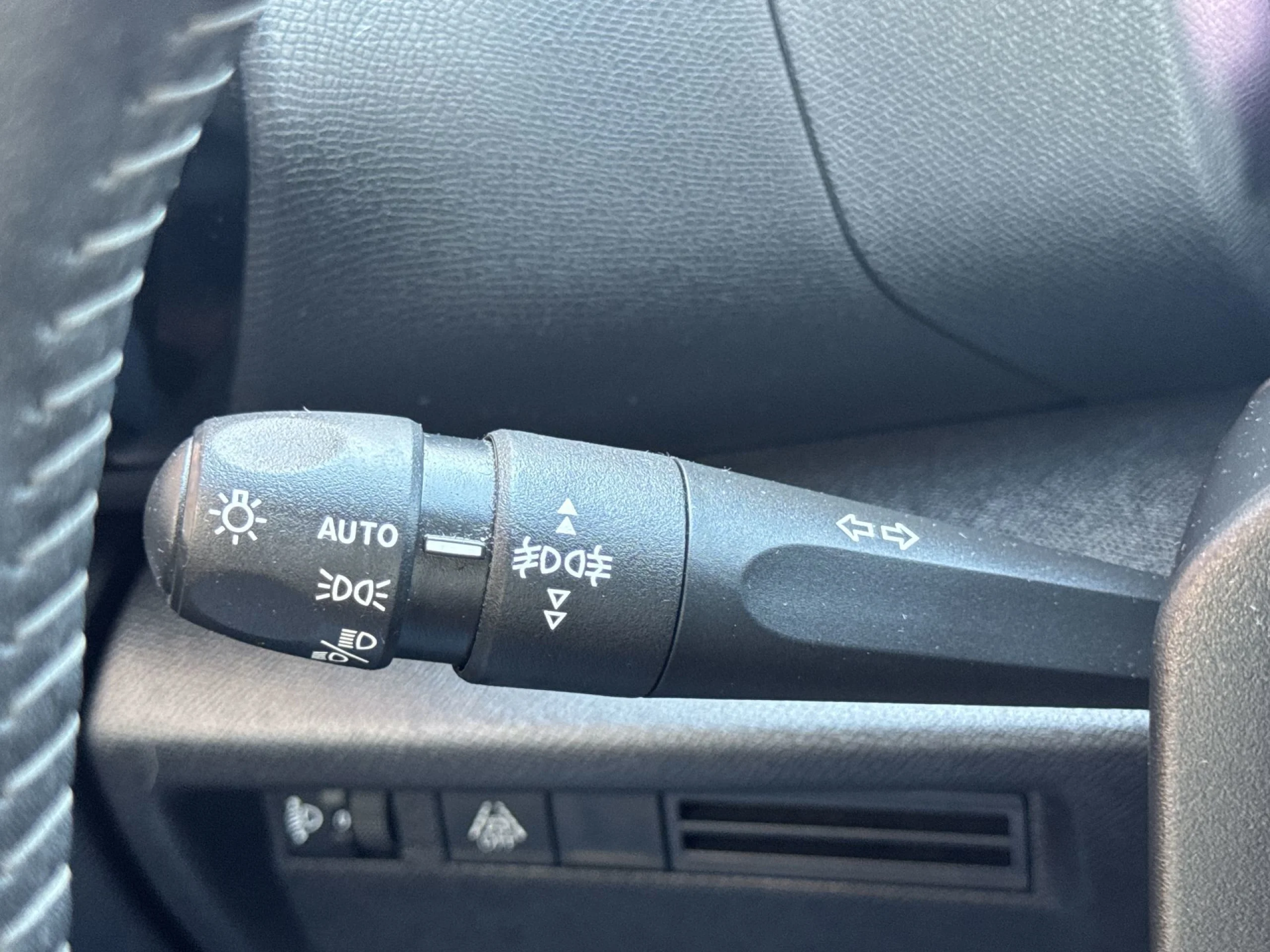 Citroen C4 PureTech 130 SANDS 6v Feel Pack 96 kW (130 CV) - Foto 16