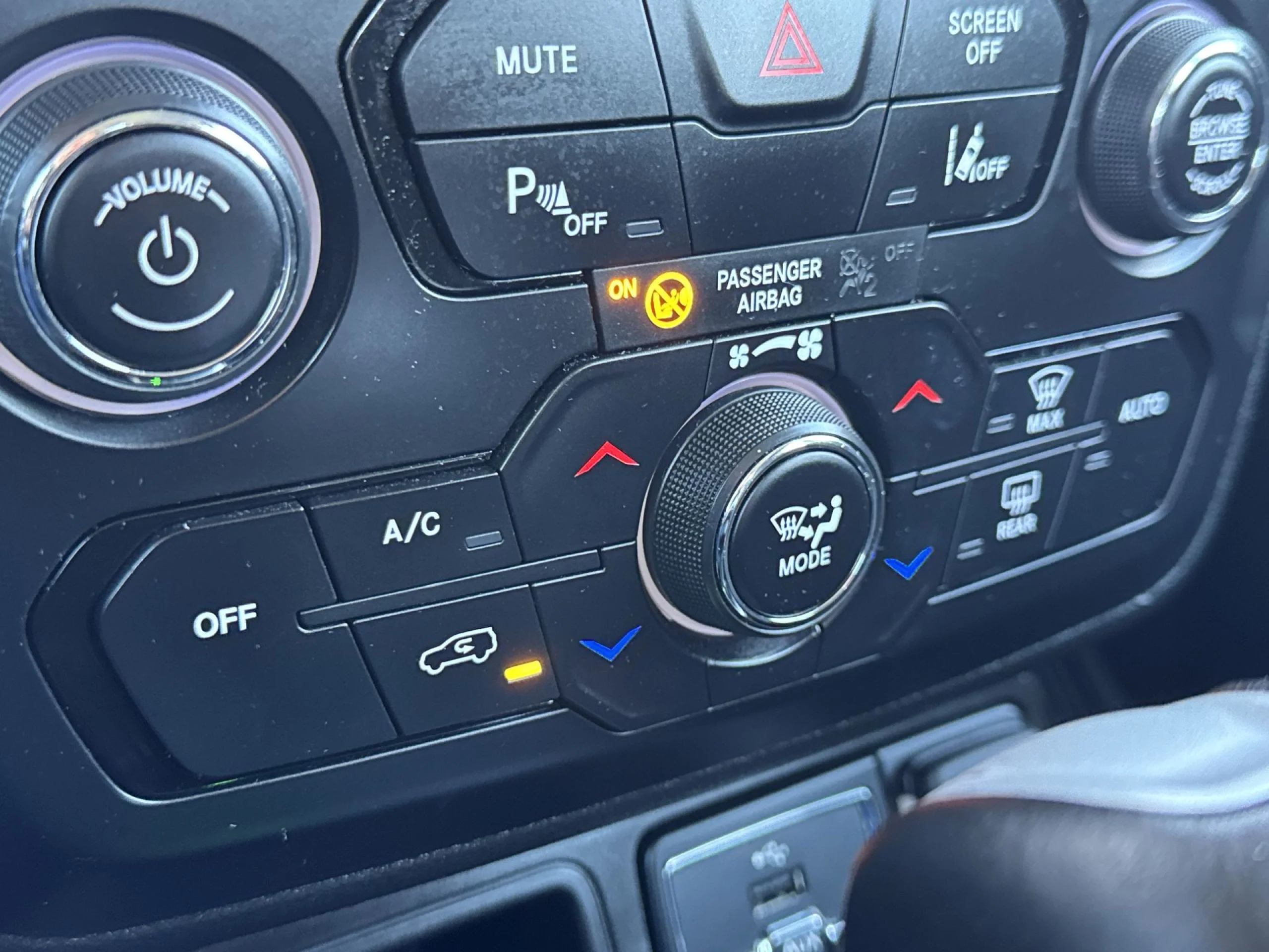 Jeep Renegade eHybrid 1.5 Limited ATX 96 kW (130 CV) - Foto 18