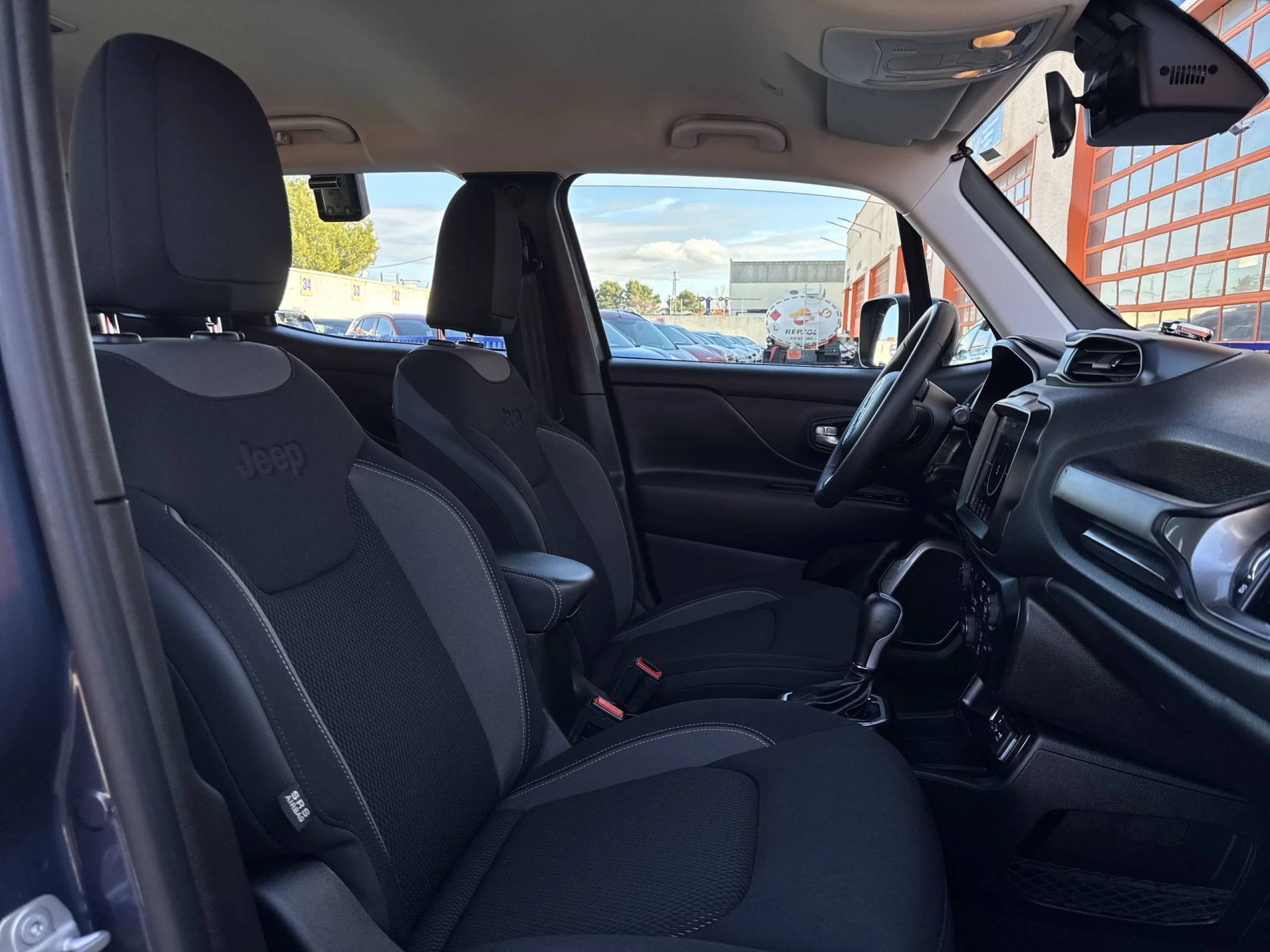 Jeep Renegade eHybrid 1.5 Limited ATX 96 kW (130 CV) - Foto 23