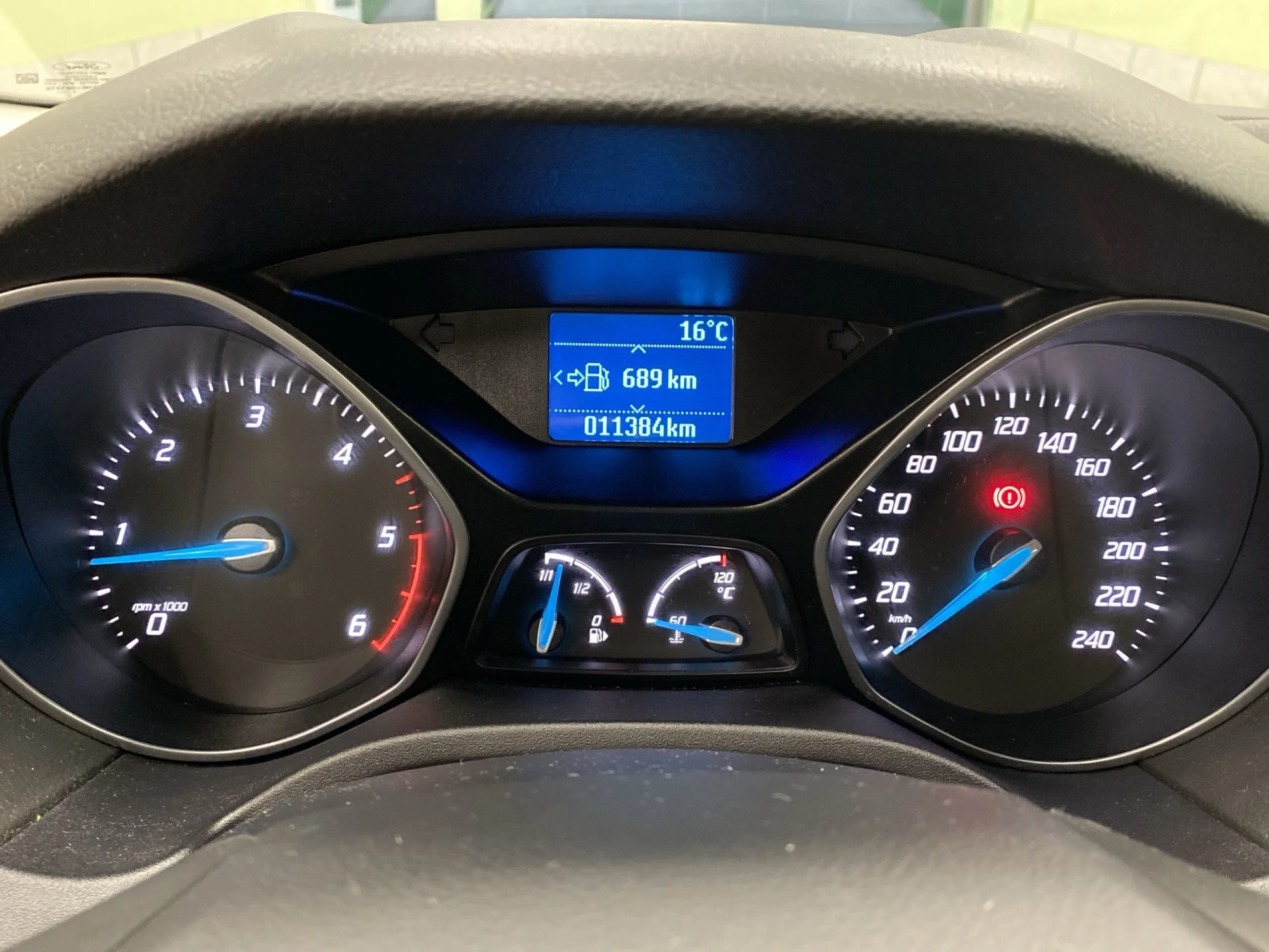 Ford Focus 1.6 TDCI Trend 85 kW (115 CV) - Foto 12