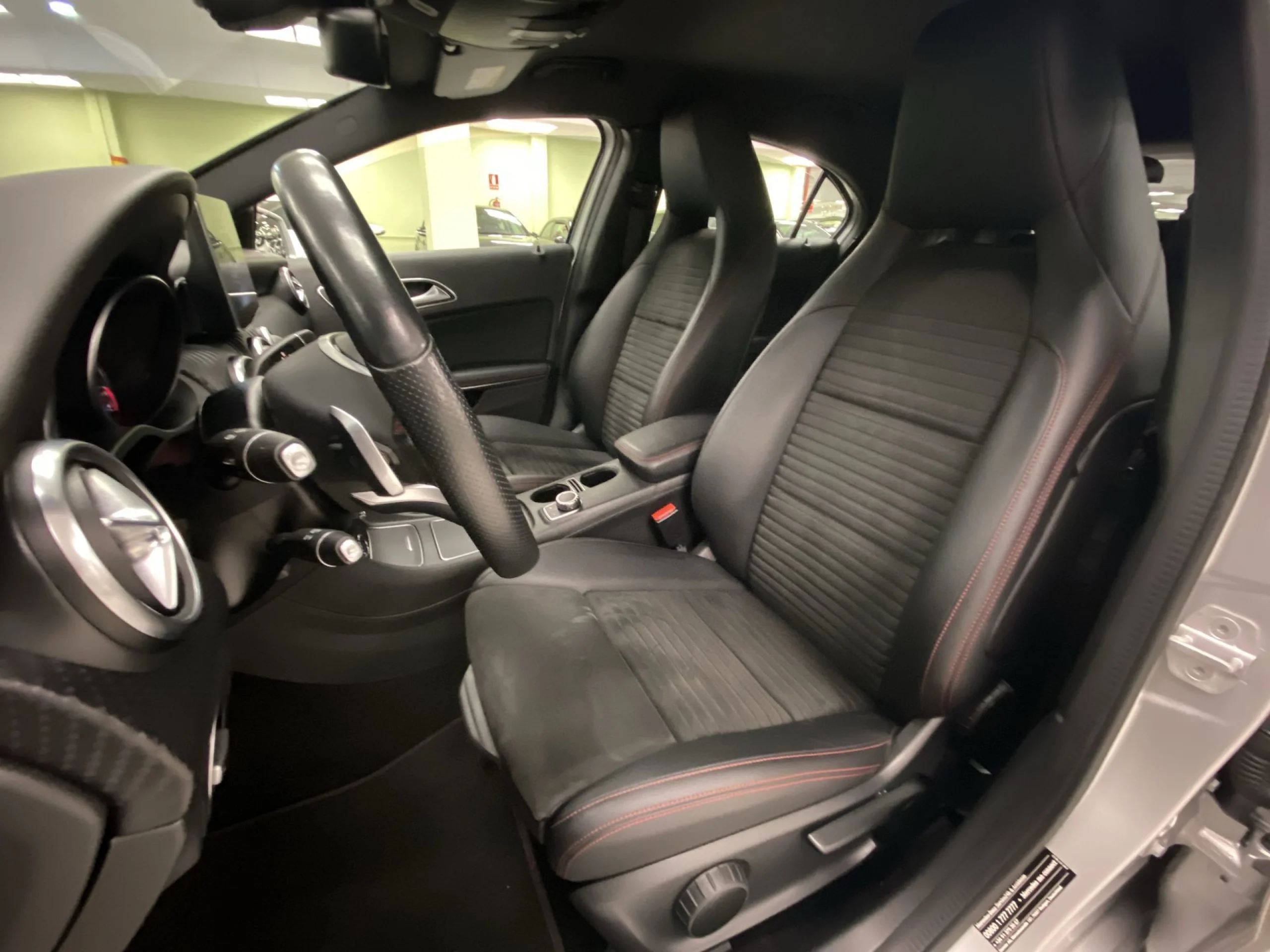Mercedes-Benz Clase A A 180 d 80 kW (109 CV) - Foto 8