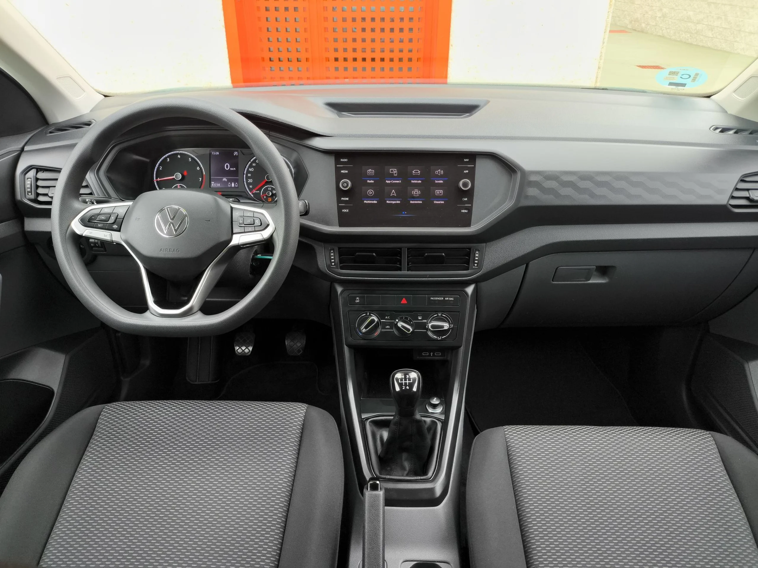 Volkswagen T-Cross Edition 1.0 TSI 70 kW (95 CV) - Foto 11