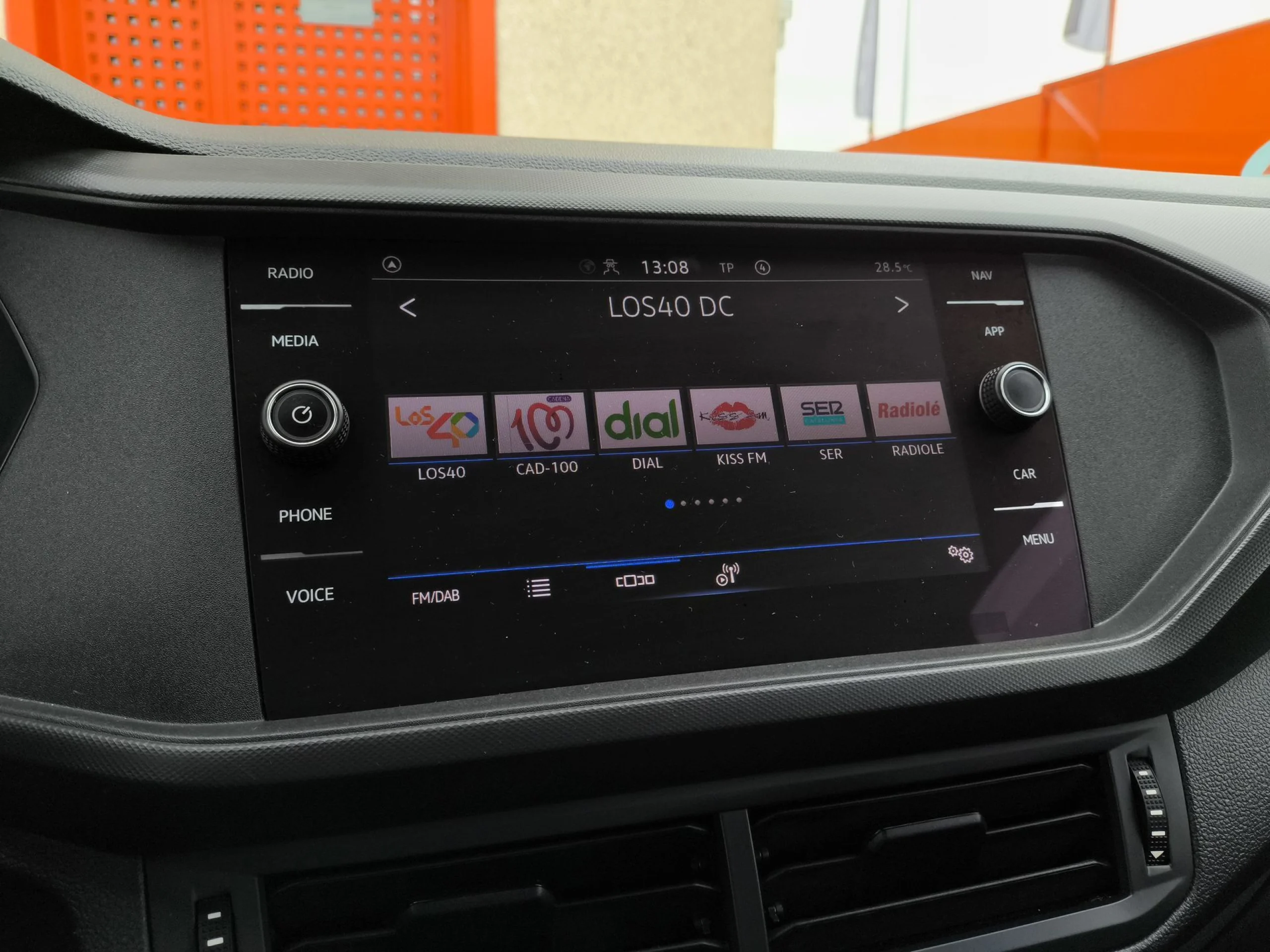 Volkswagen T-Cross Edition 1.0 TSI 70 kW (95 CV) - Foto 19