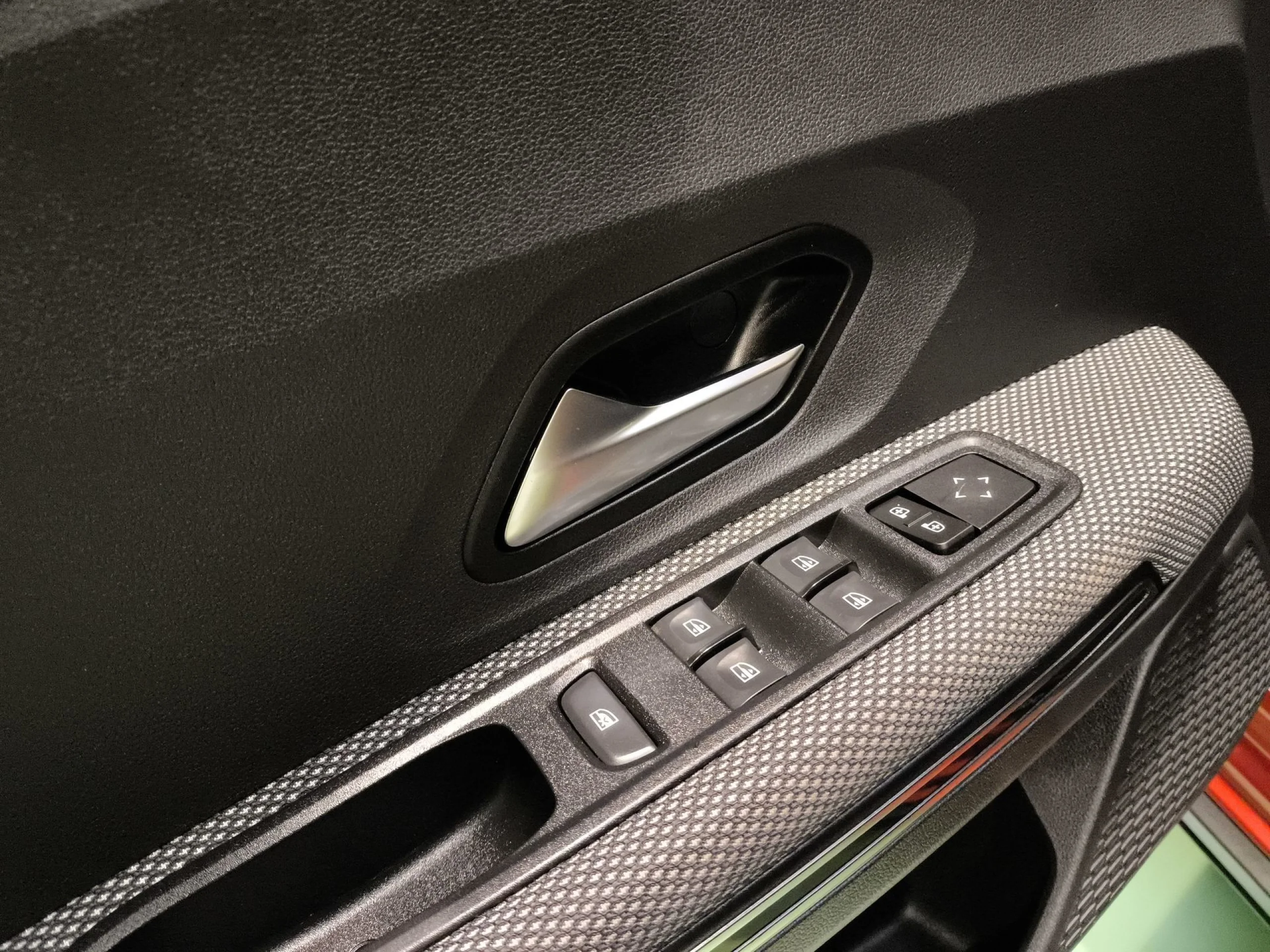 Dacia Jogger Extreme Go ECO-G 74 kW (100 CV) - Foto 10