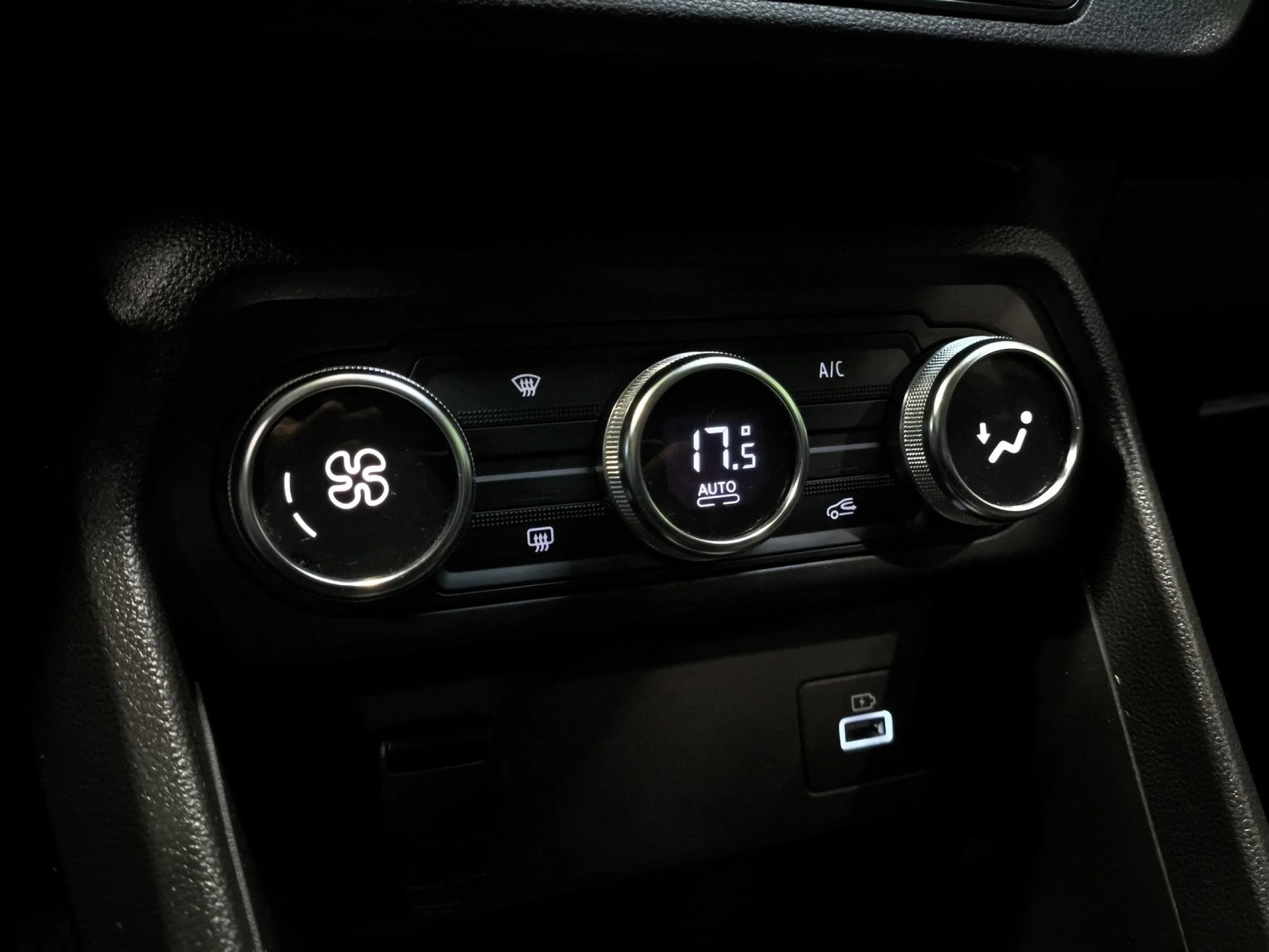 Dacia Jogger Extreme Go ECO-G 74 kW (100 CV) - Foto 18