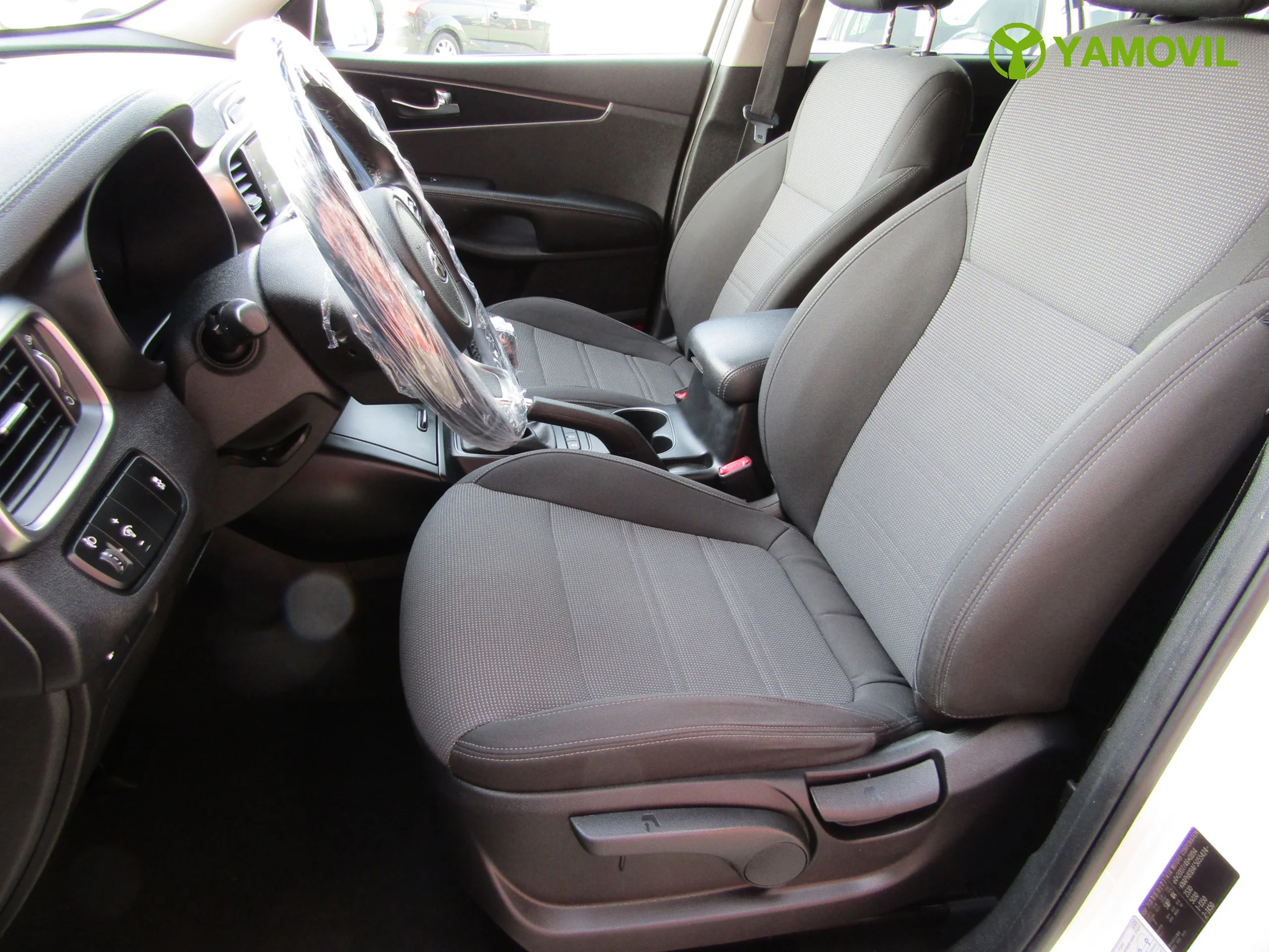 Kia Sorento 200CV 7 PLAZAS 4X2 - Foto 15