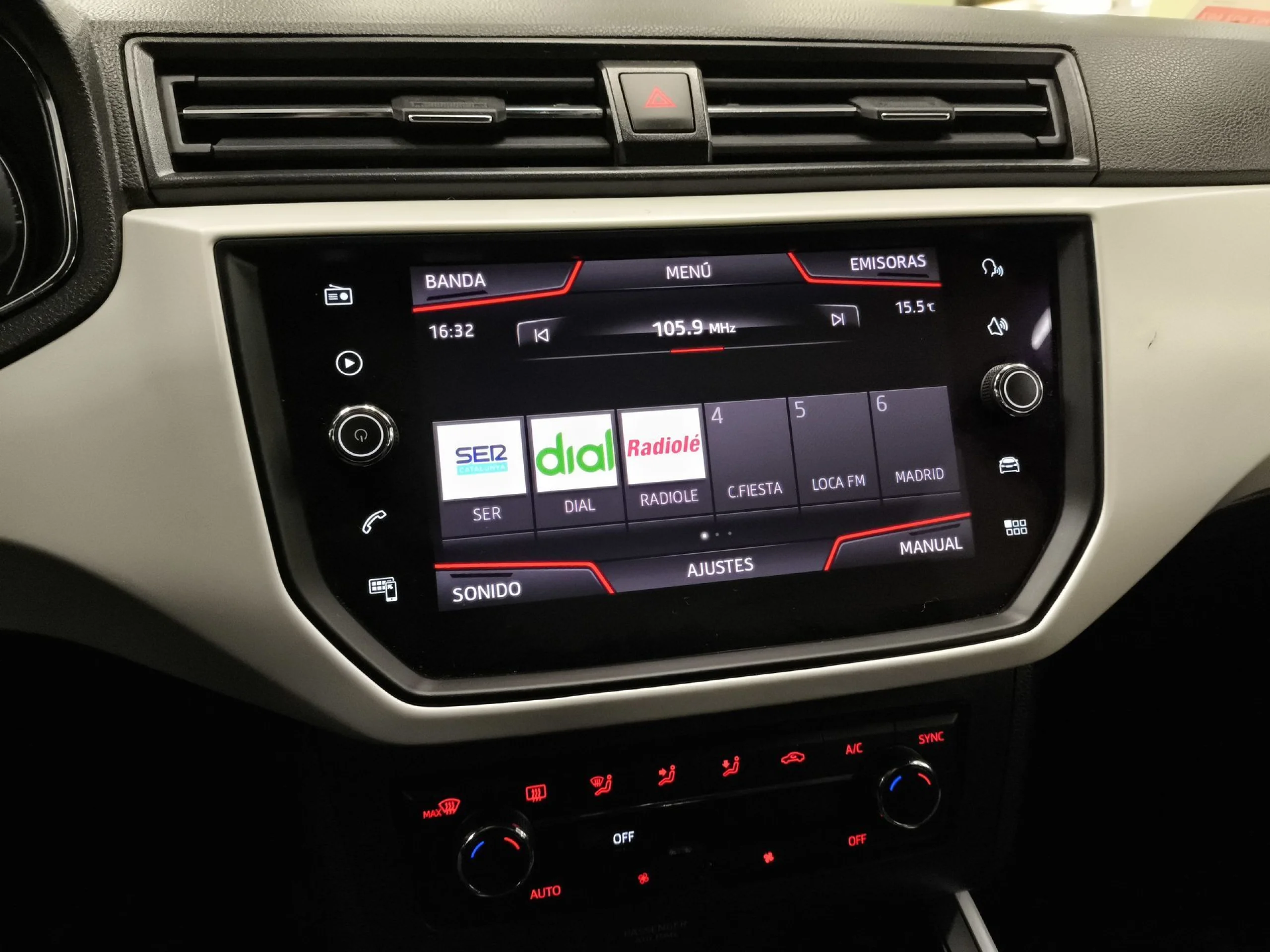 Seat Arona 1.0 TSI SANDS Xcellence 85 kW (115 CV) - Foto 13