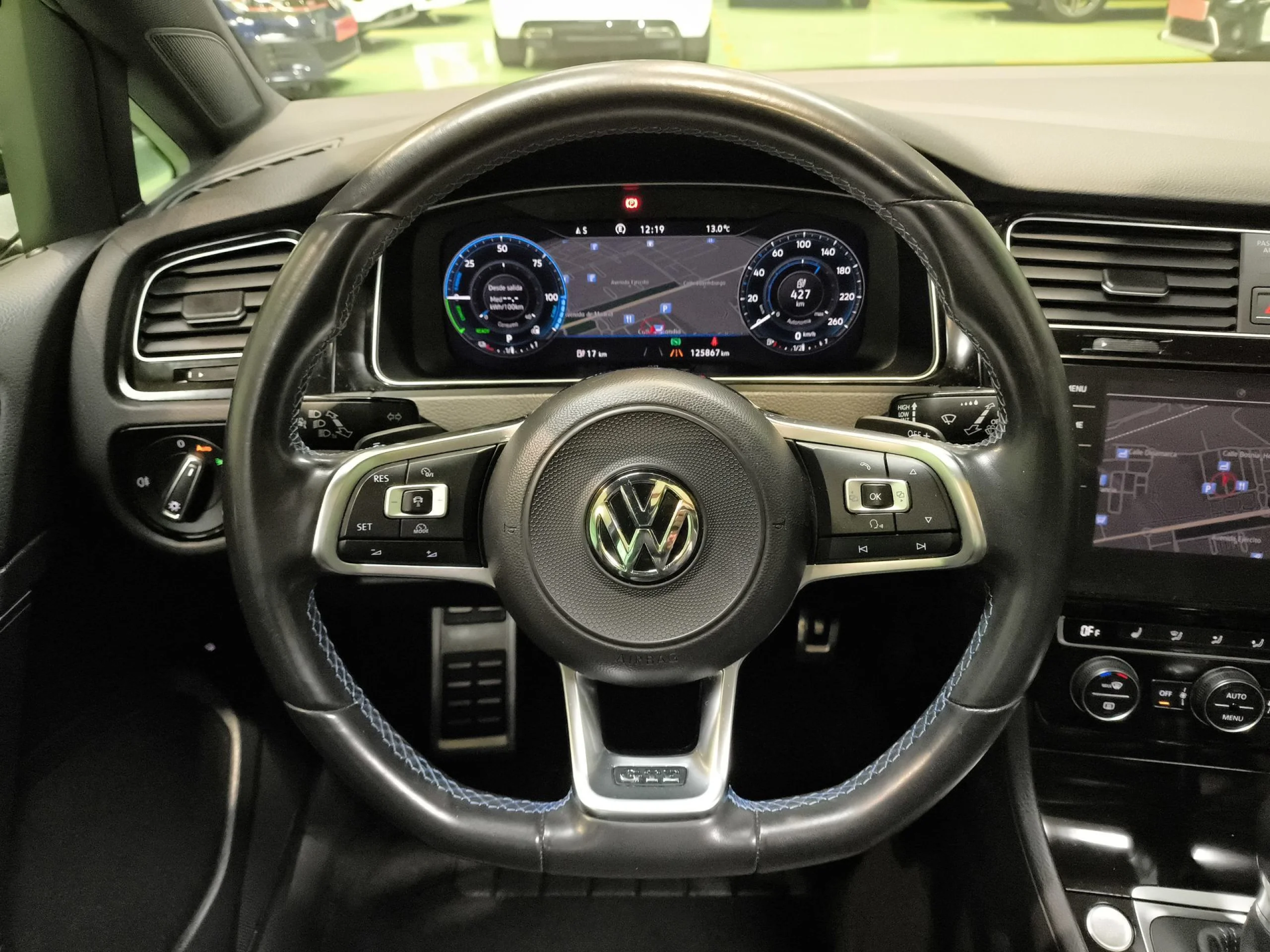 Volkswagen Golf GTE 1.4 TSI e-Power 150 kW (204 CV) DSG - Foto 11