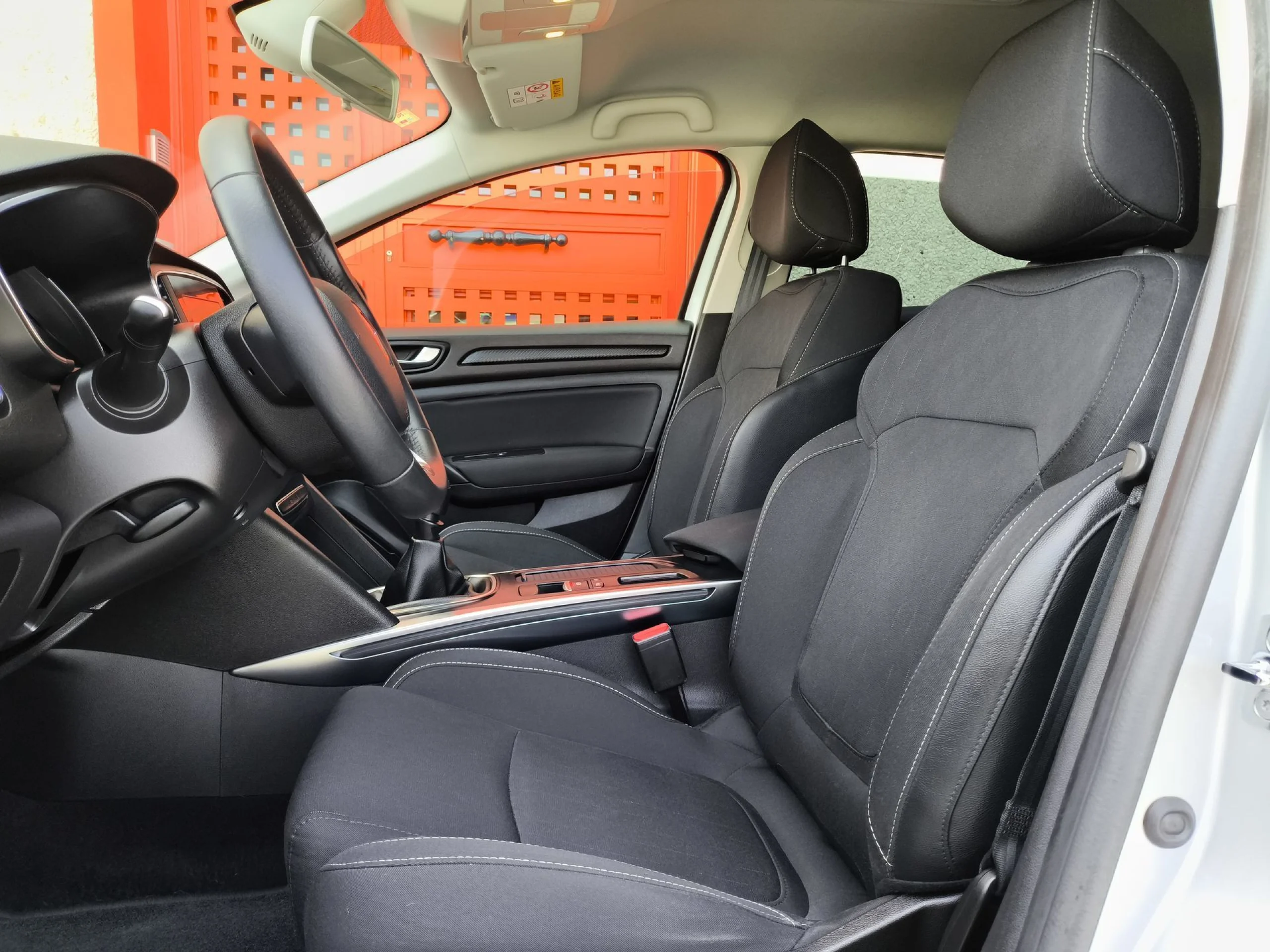 Renault Megane Limited TCe 85 kW (115 CV) - Foto 11