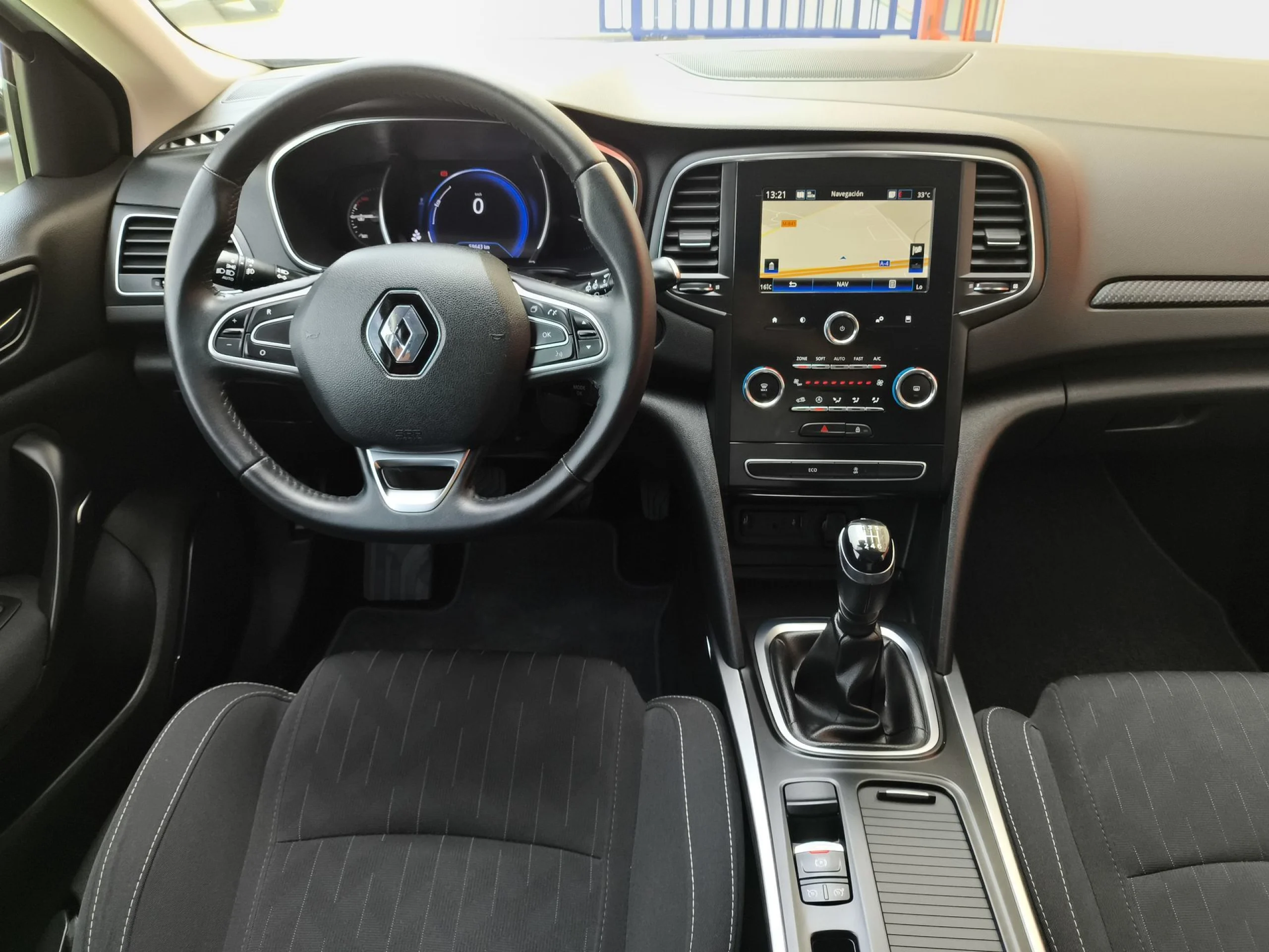 Renault Megane Limited TCe 85 kW (115 CV) - Foto 14