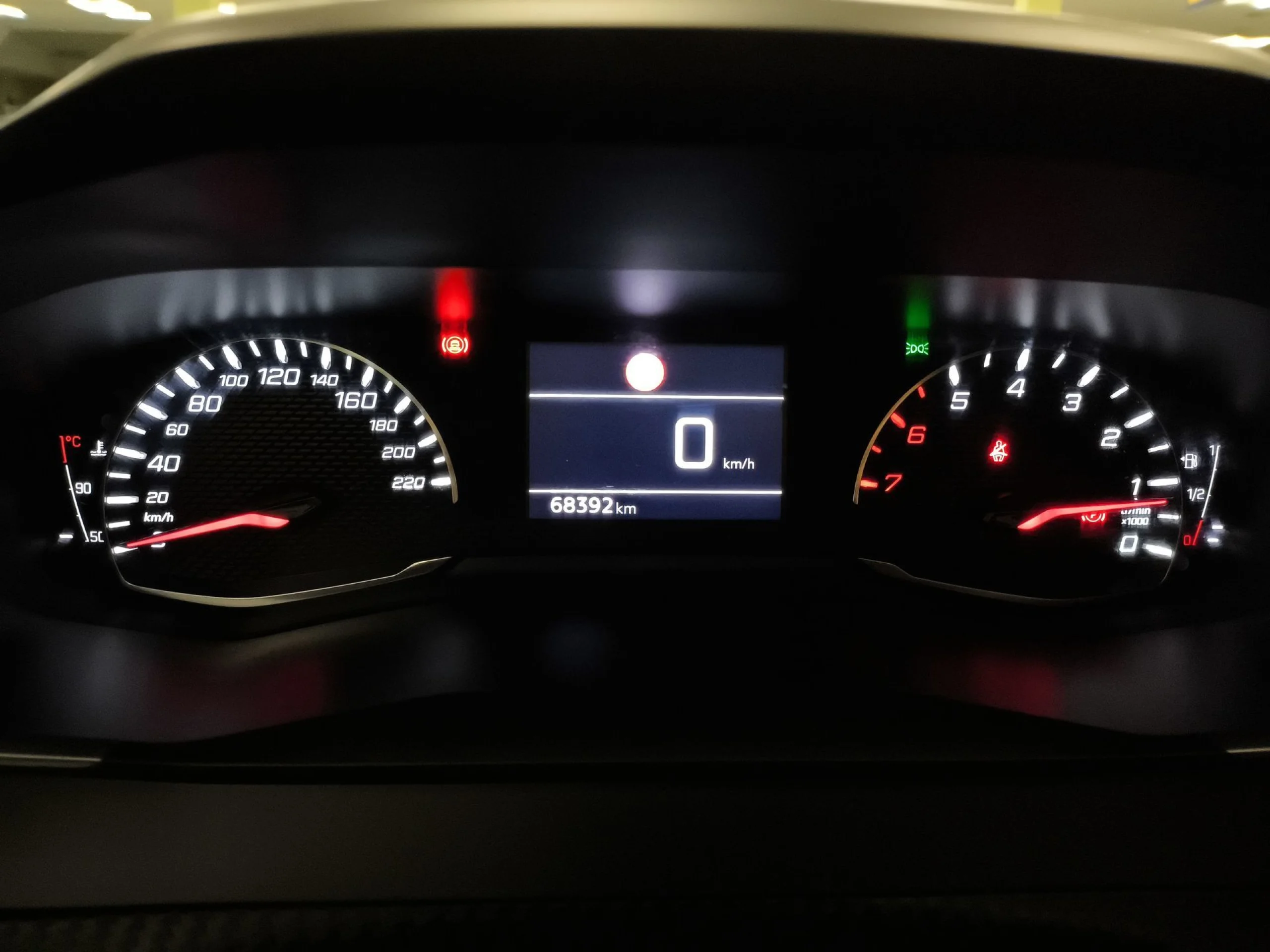 Peugeot 208 PureTech 100 Active Pack 75 kW (100 CV) - Foto 12