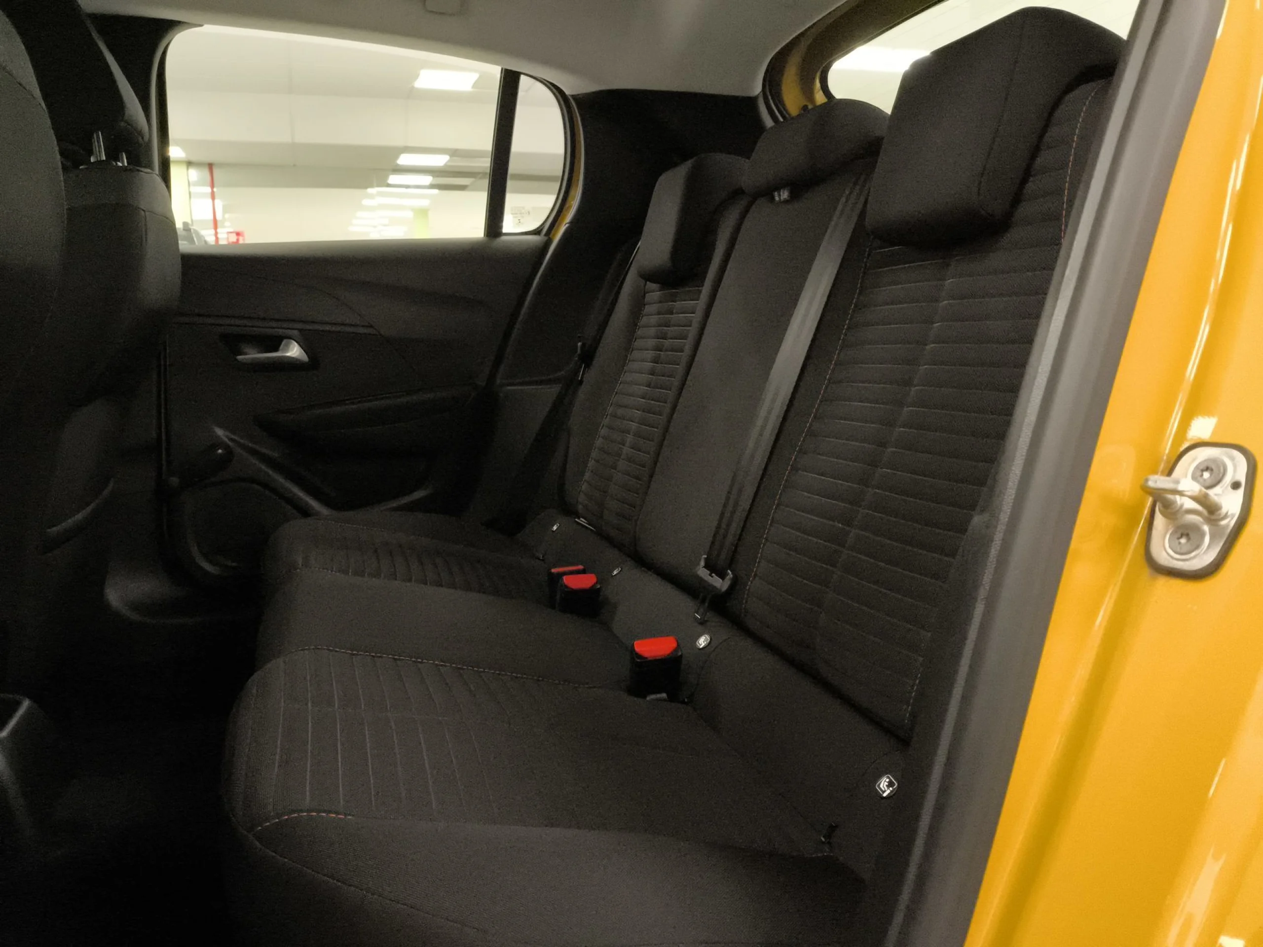 Peugeot 208 PureTech 100 Active Pack 75 kW (100 CV) - Foto 18