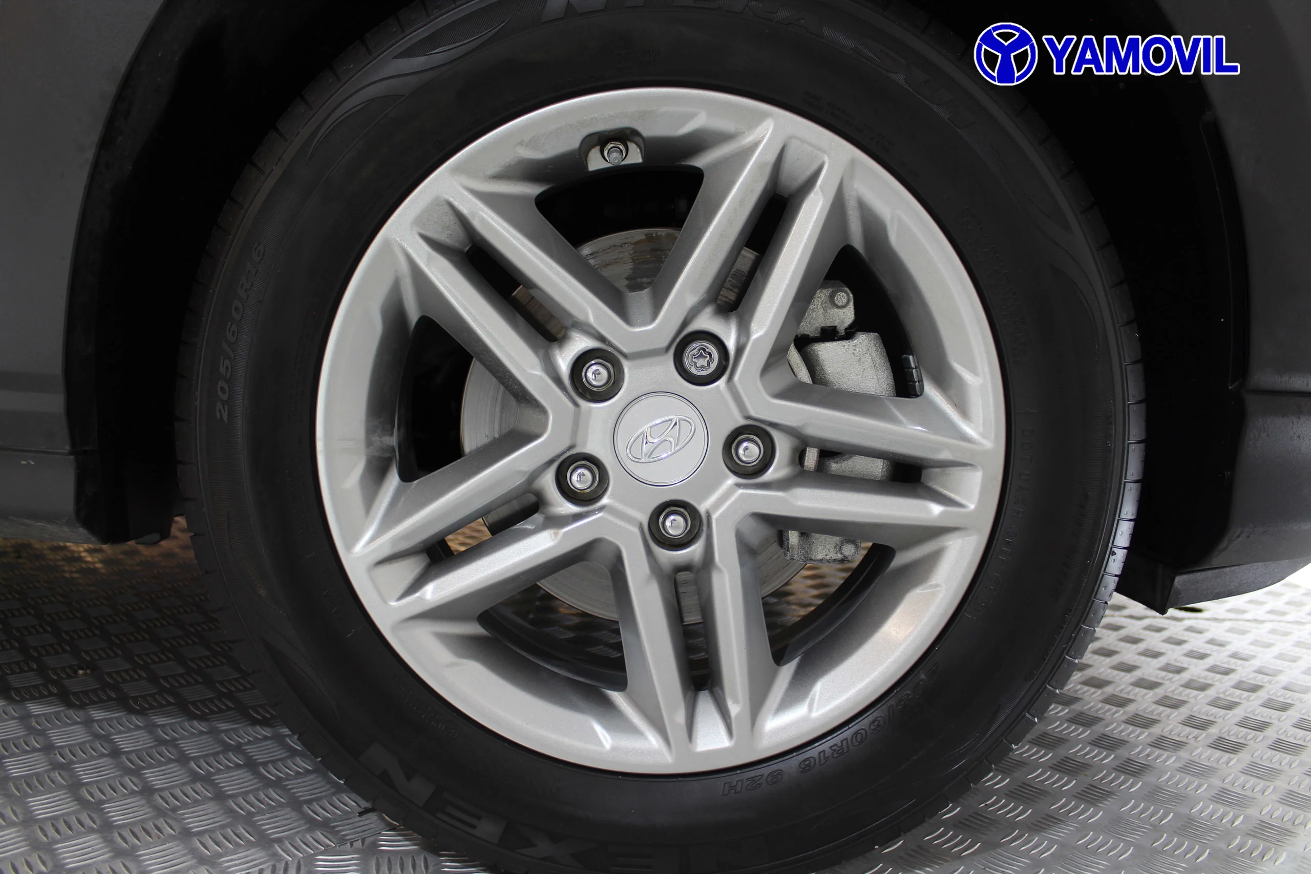 Hyundai Kona 1.0 TGDI Klass 4x2 88 kW (120 CV) - Foto 9