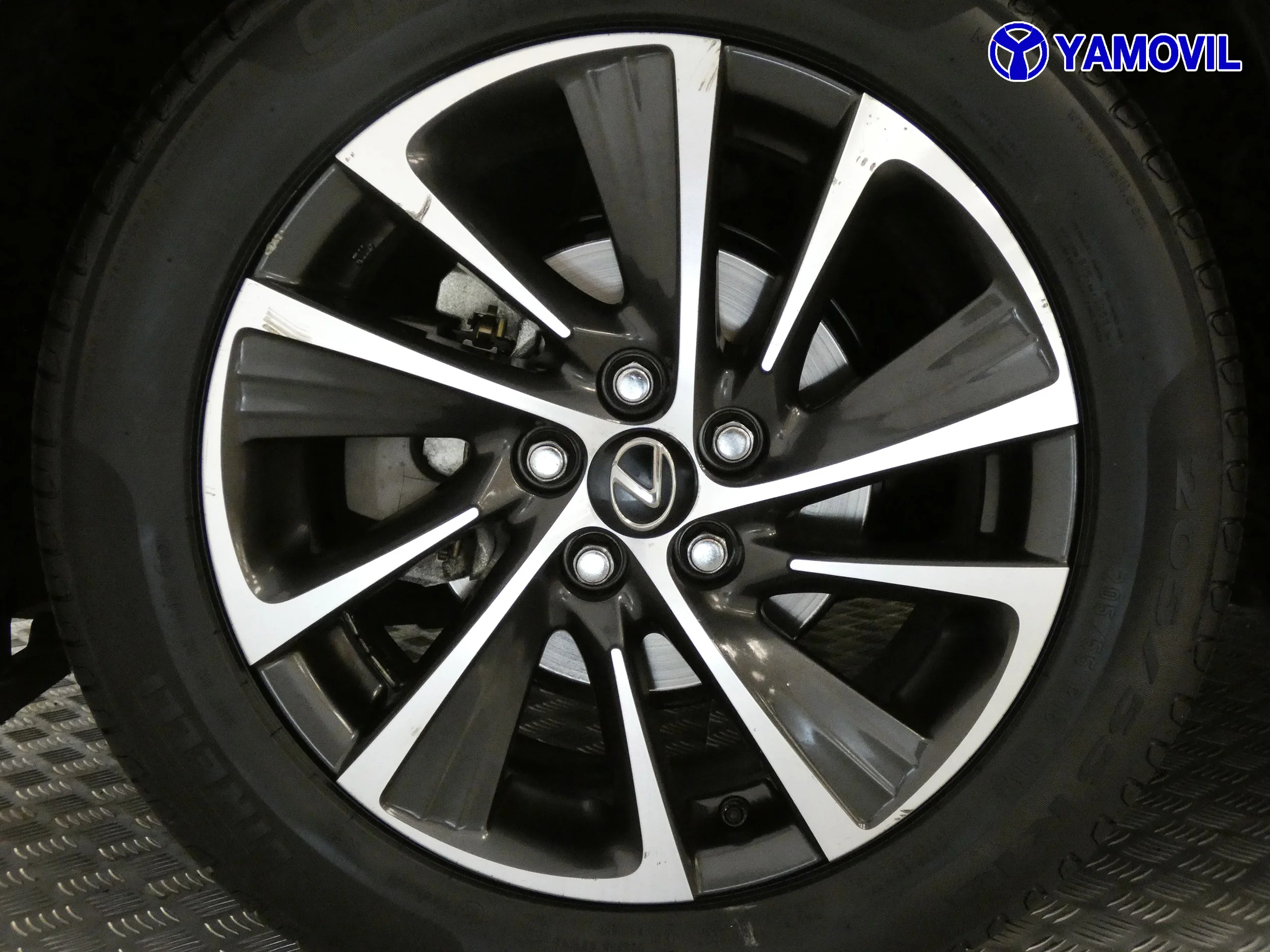 Lexus CT 200h 1.8 BLACK & GREY 5P - Foto 9