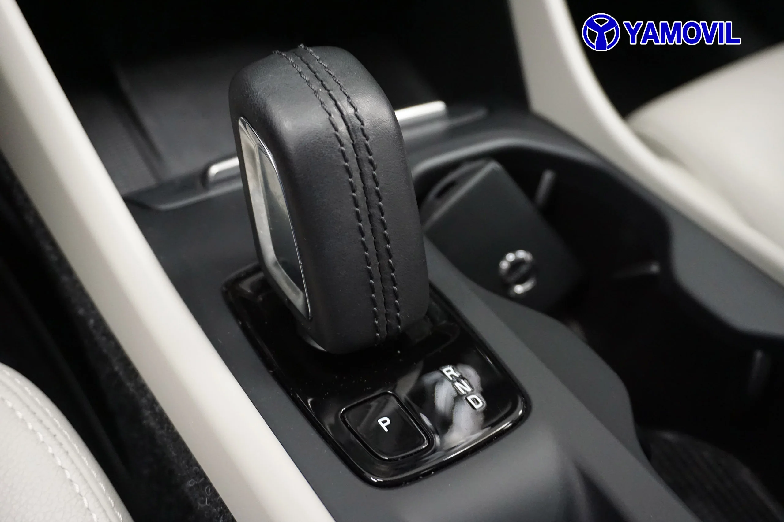 Volvo XC 40 2.0 D3 MOMENTUM AWD 5P - Foto 30
