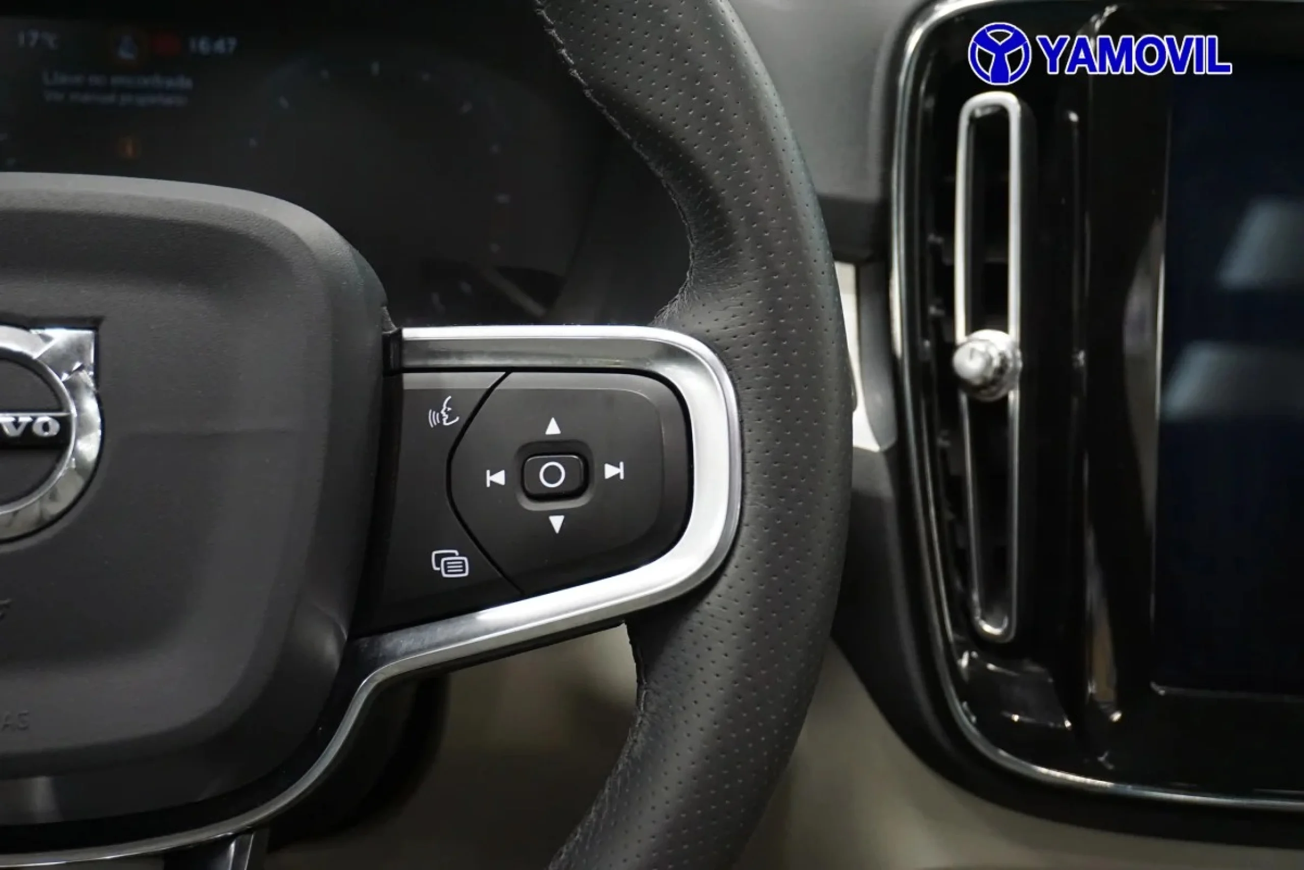Volvo XC40 D3 Momentum Auto 110 kW (150 CV) - Foto 21