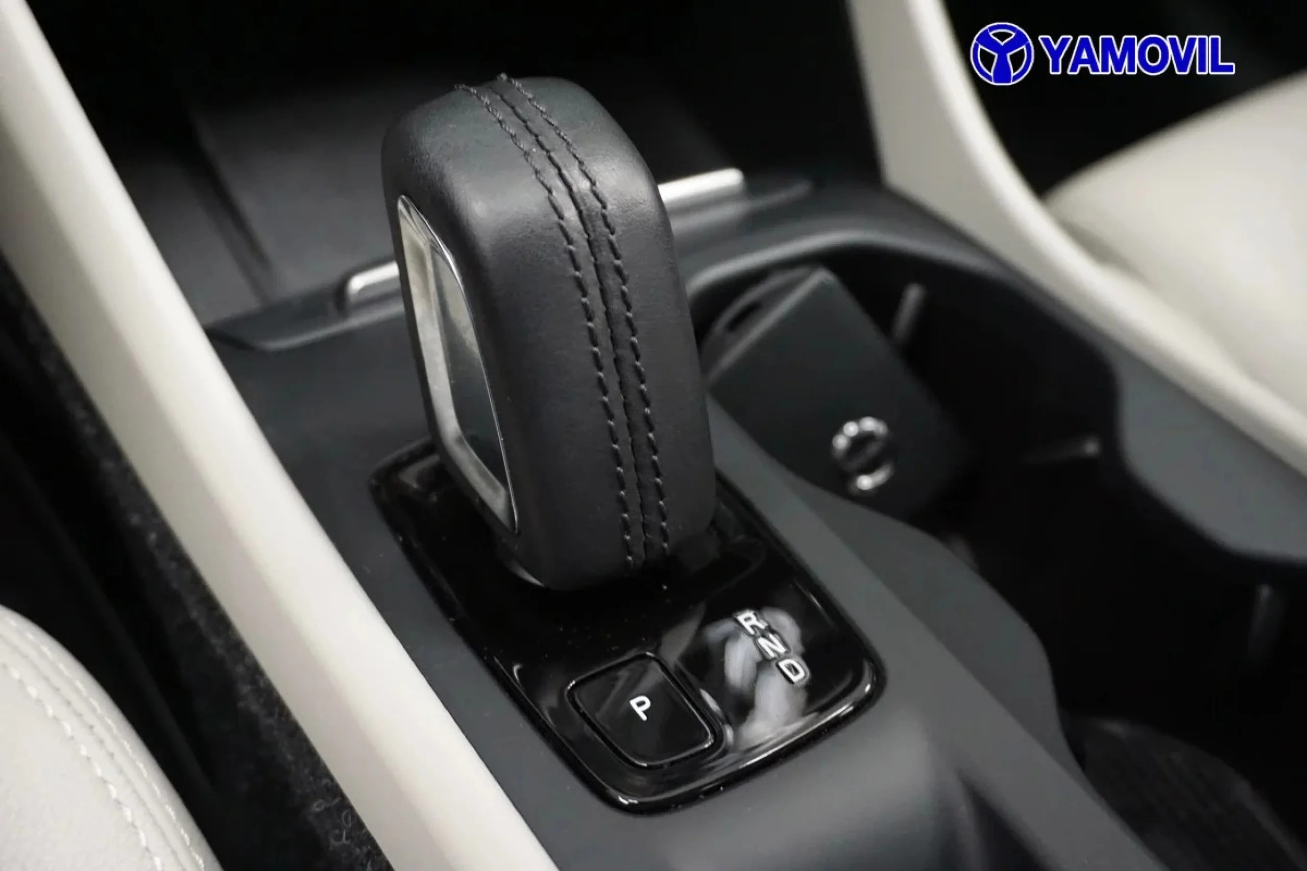 Volvo XC40 D3 Momentum Auto 110 kW (150 CV) - Foto 30