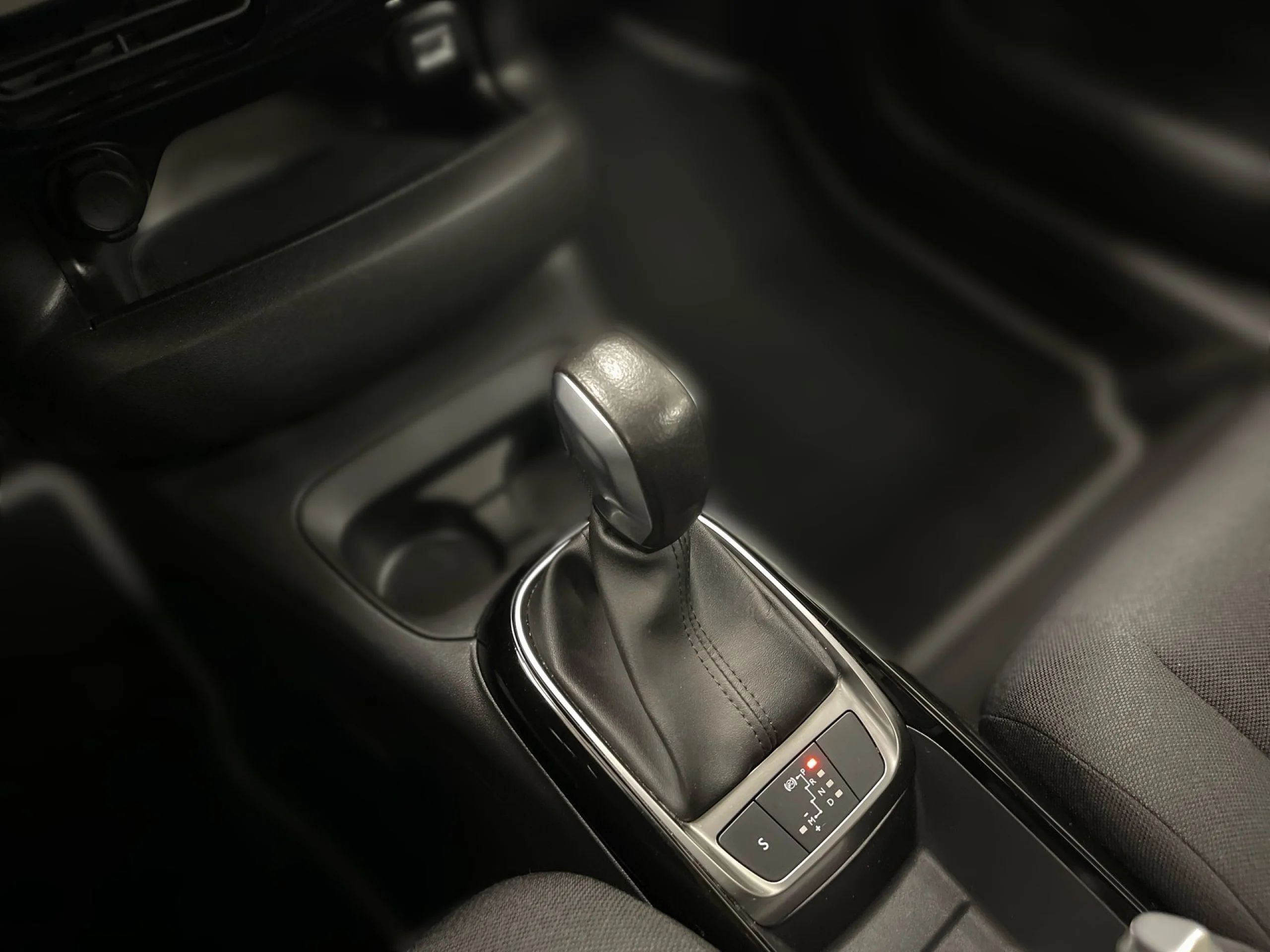 Citroen C4 Cactus PureTech 110 SANDS Shine EAT6 81 kW (110 CV) - Foto 17