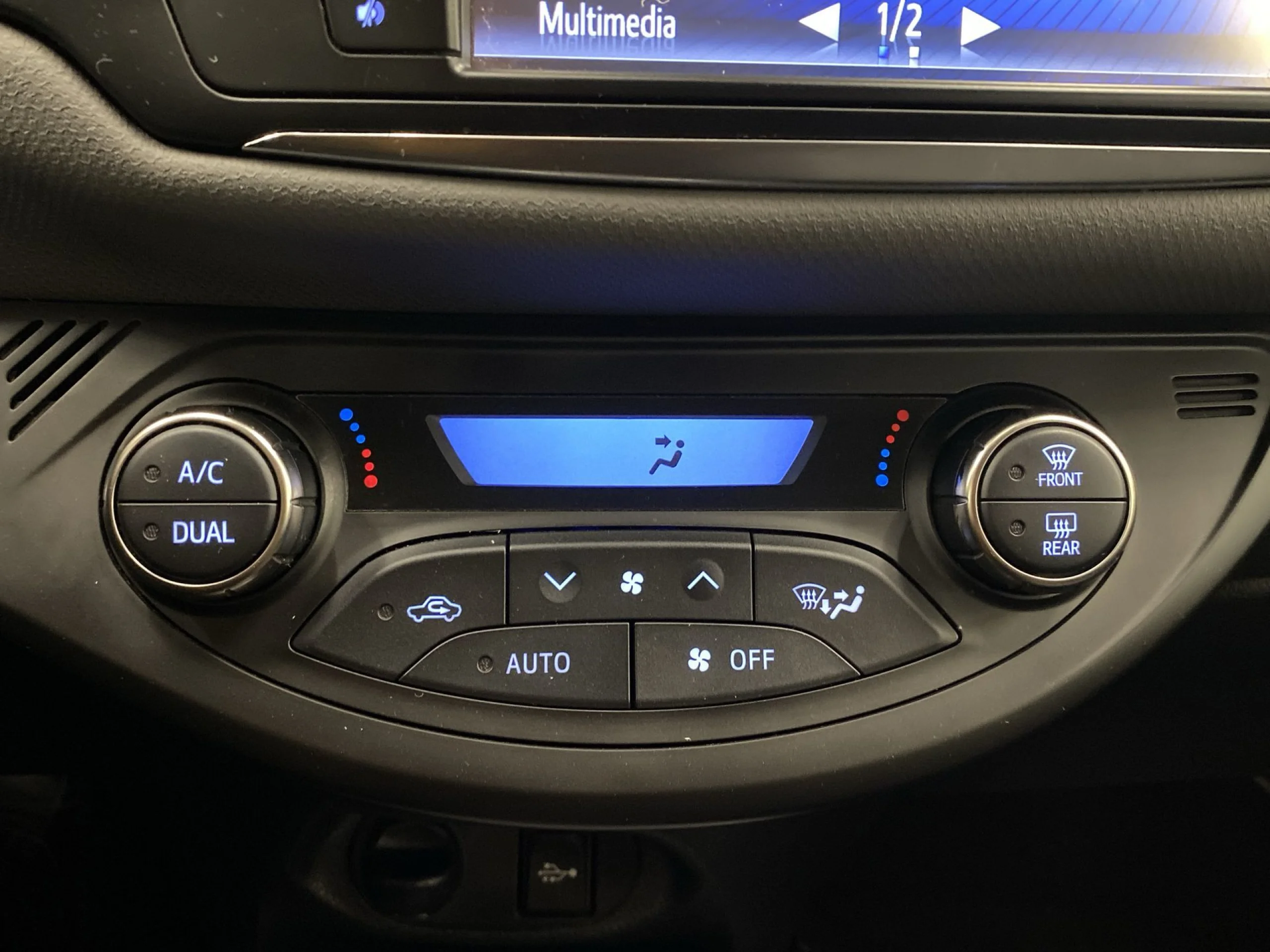Toyota Yaris 1.5 Hybrid Active 74 kW (100 CV) - Foto 15
